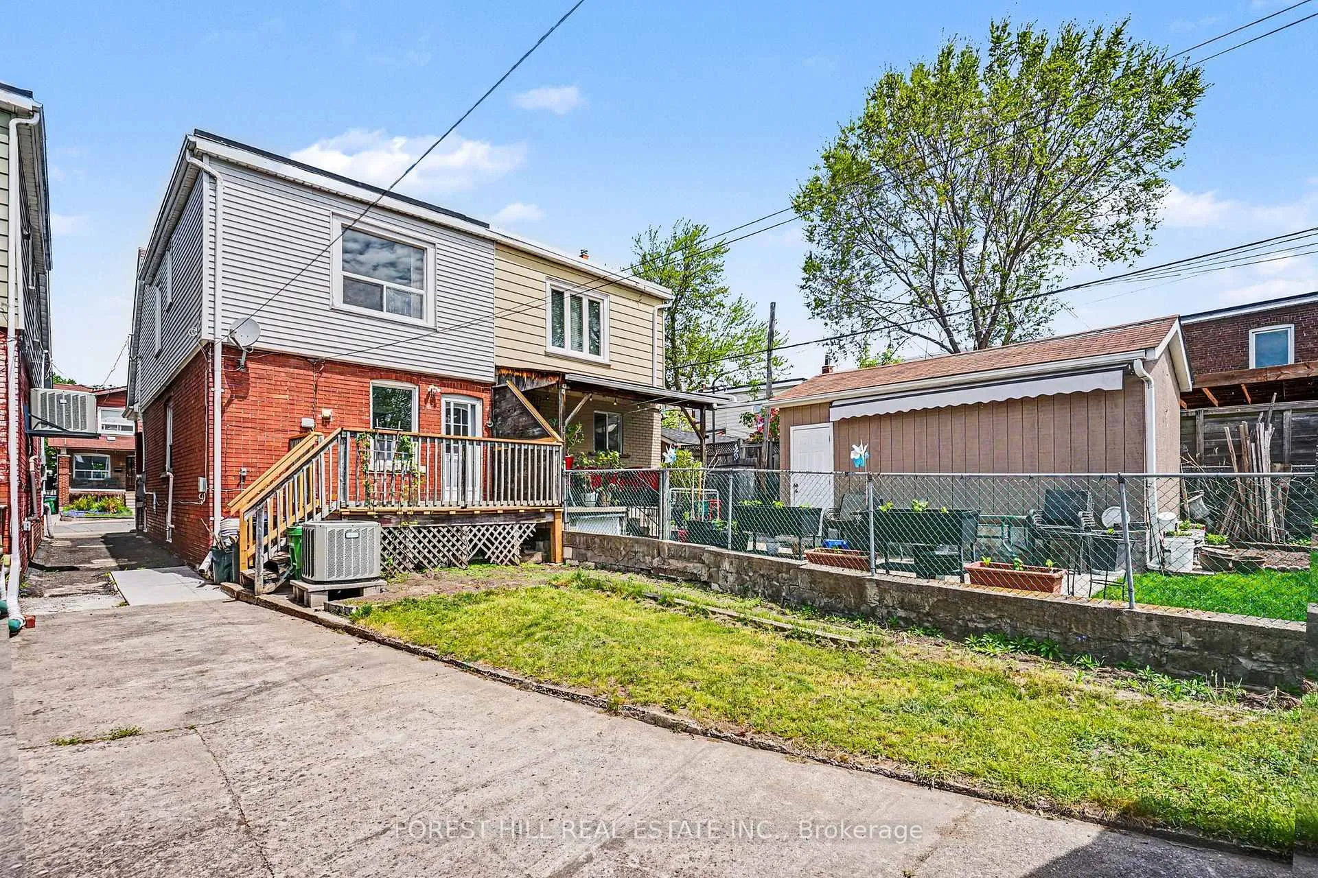 Photo 15 of 113 Milverton Boulevard, Toronto, Danforth — HOMEH