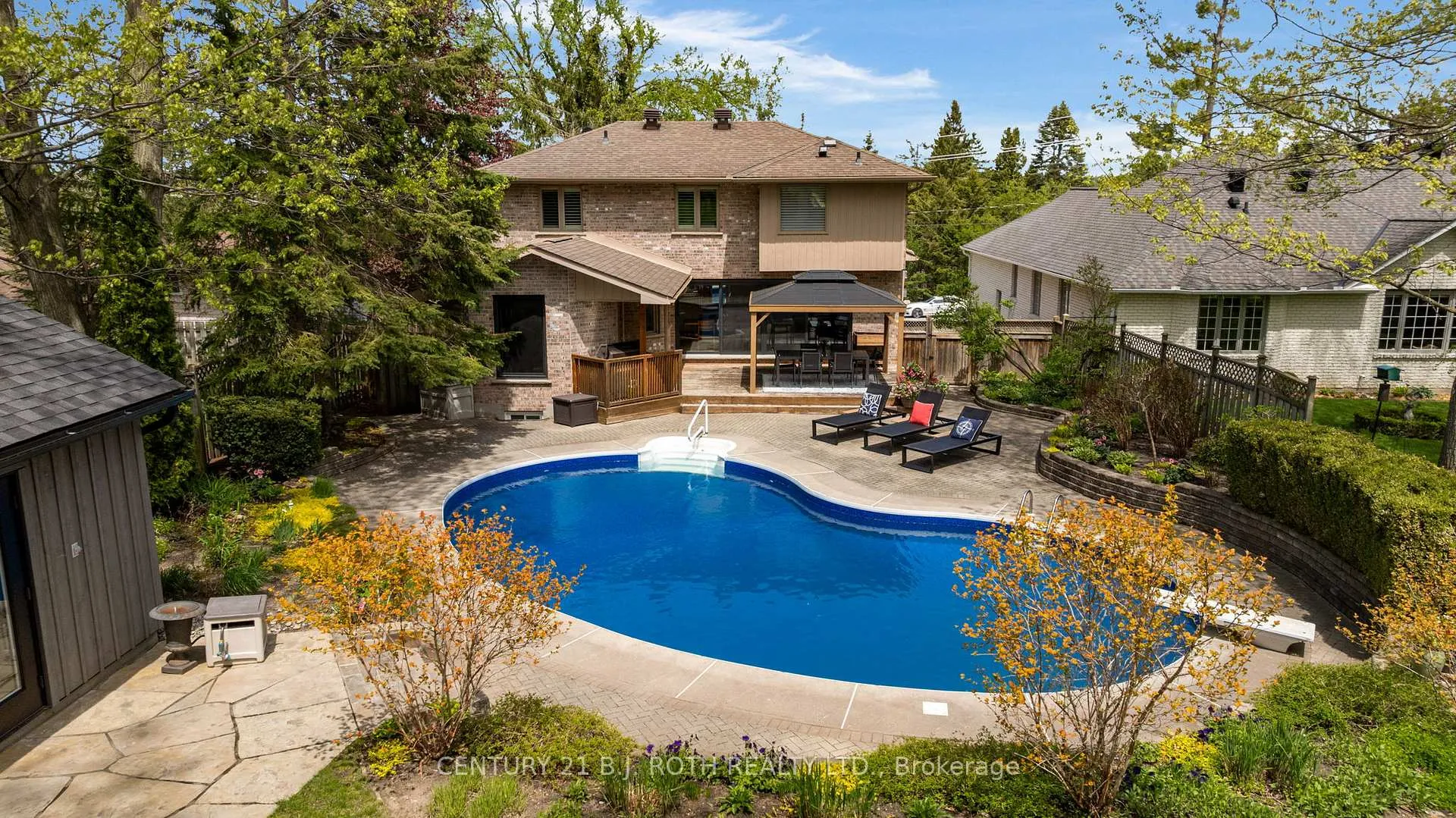 Photo 33 of 284 Sunnidale Road, Barrie, Sunnidale — HOMEH