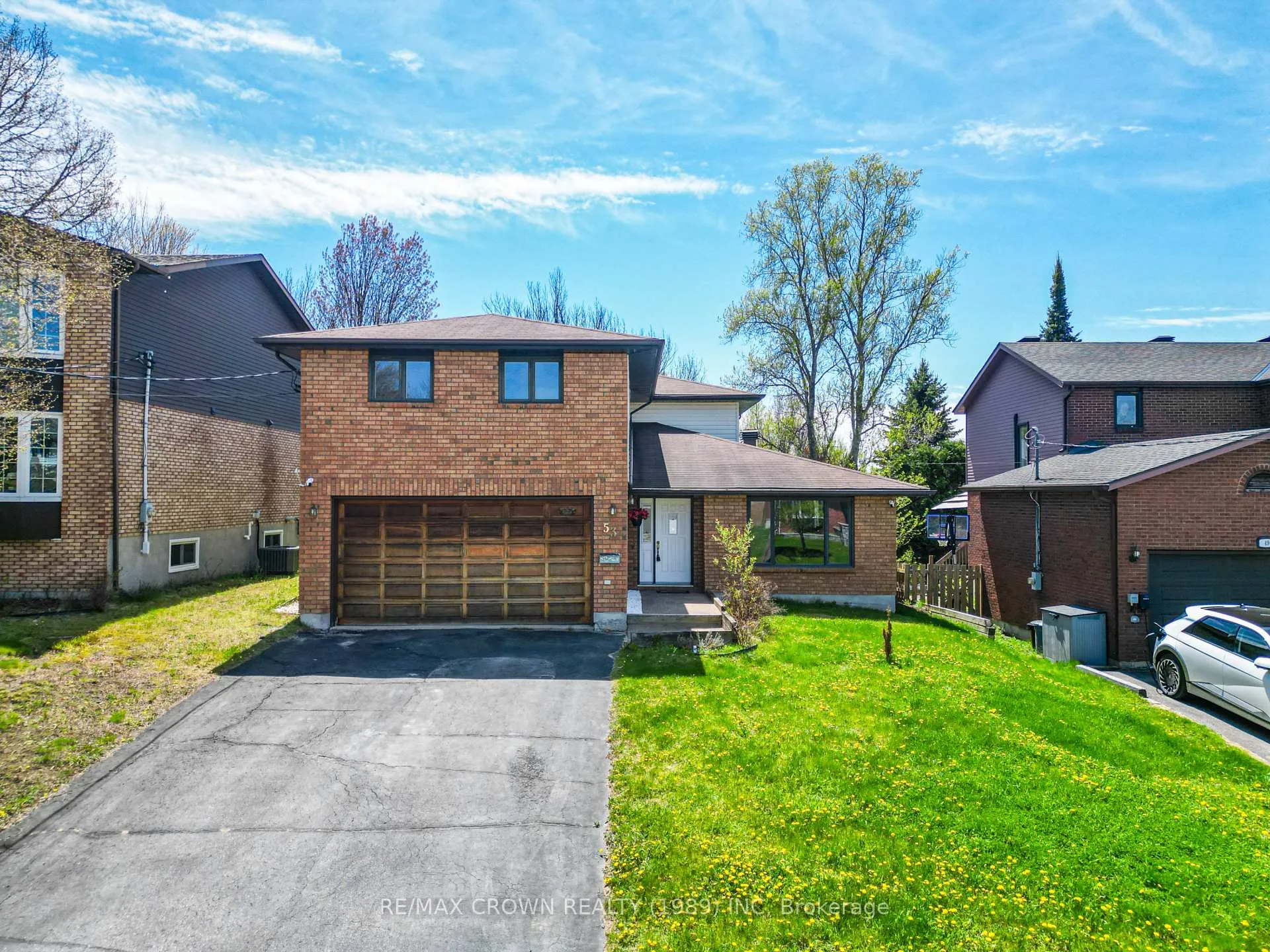 Front of 53 Sable Crescent