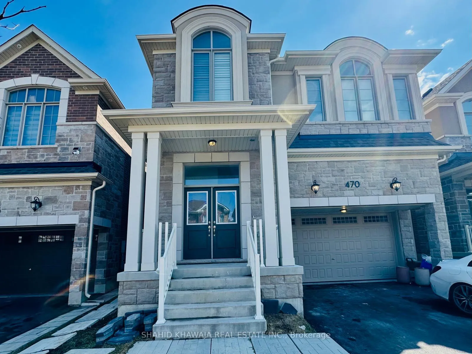 Front of Unit Lower, 470 Violet Gate