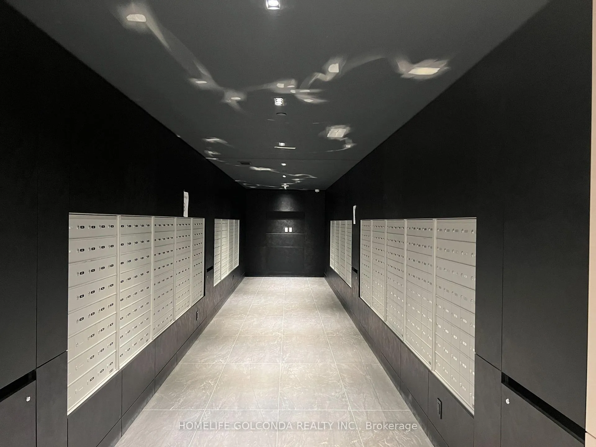 Photo 27 of Unit 2207, 30 Upper Mall Way W, Vaughan, Brownridge — HOMEH