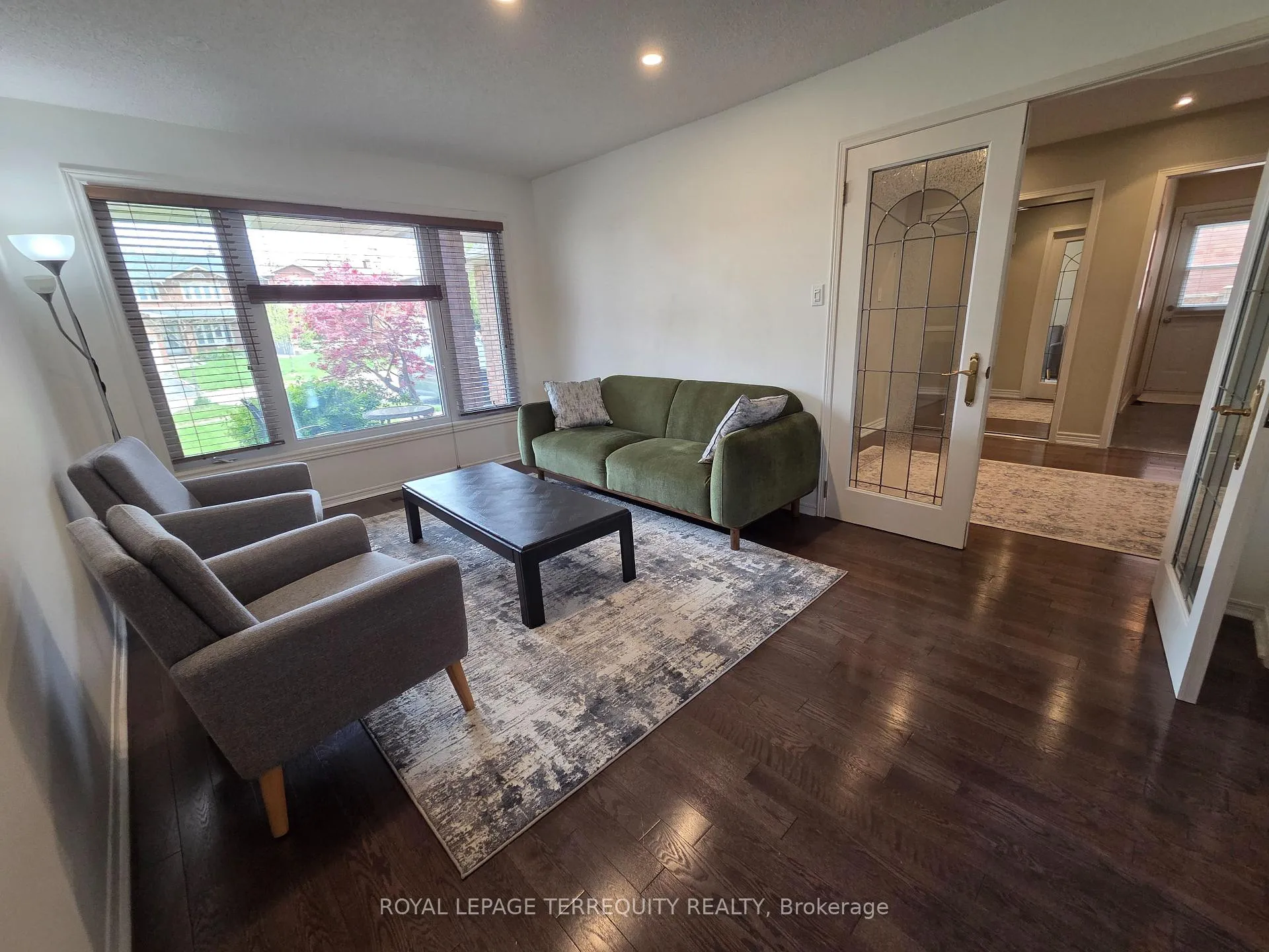 Photo 13 of 59 Foxhill Drive, Vaughan, Maple — HOMEH