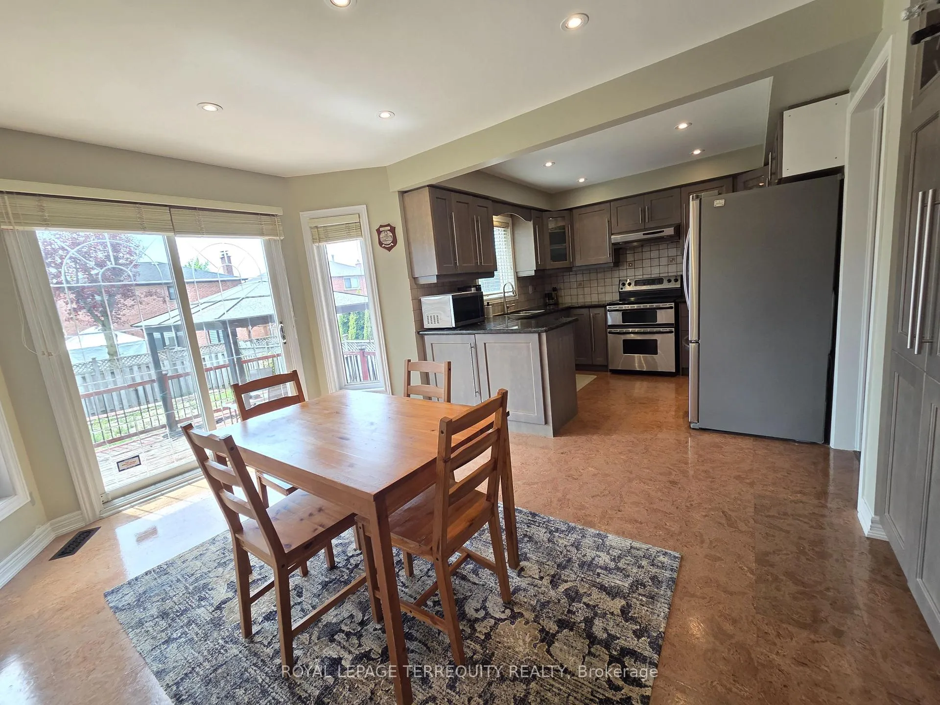 Photo 19 of 59 Foxhill Drive, Vaughan, Maple — HOMEH
