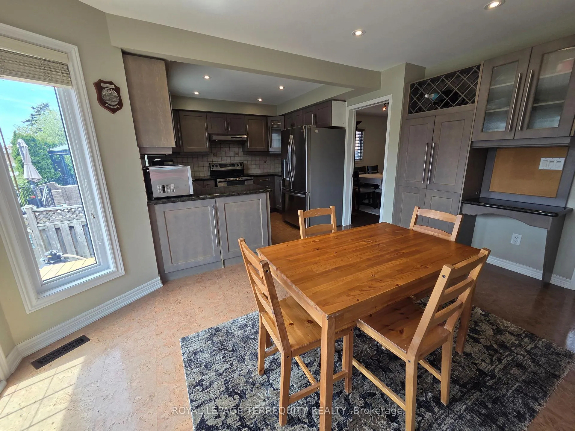 Photo 20 of 59 Foxhill Drive, Vaughan, Maple — HOMEH