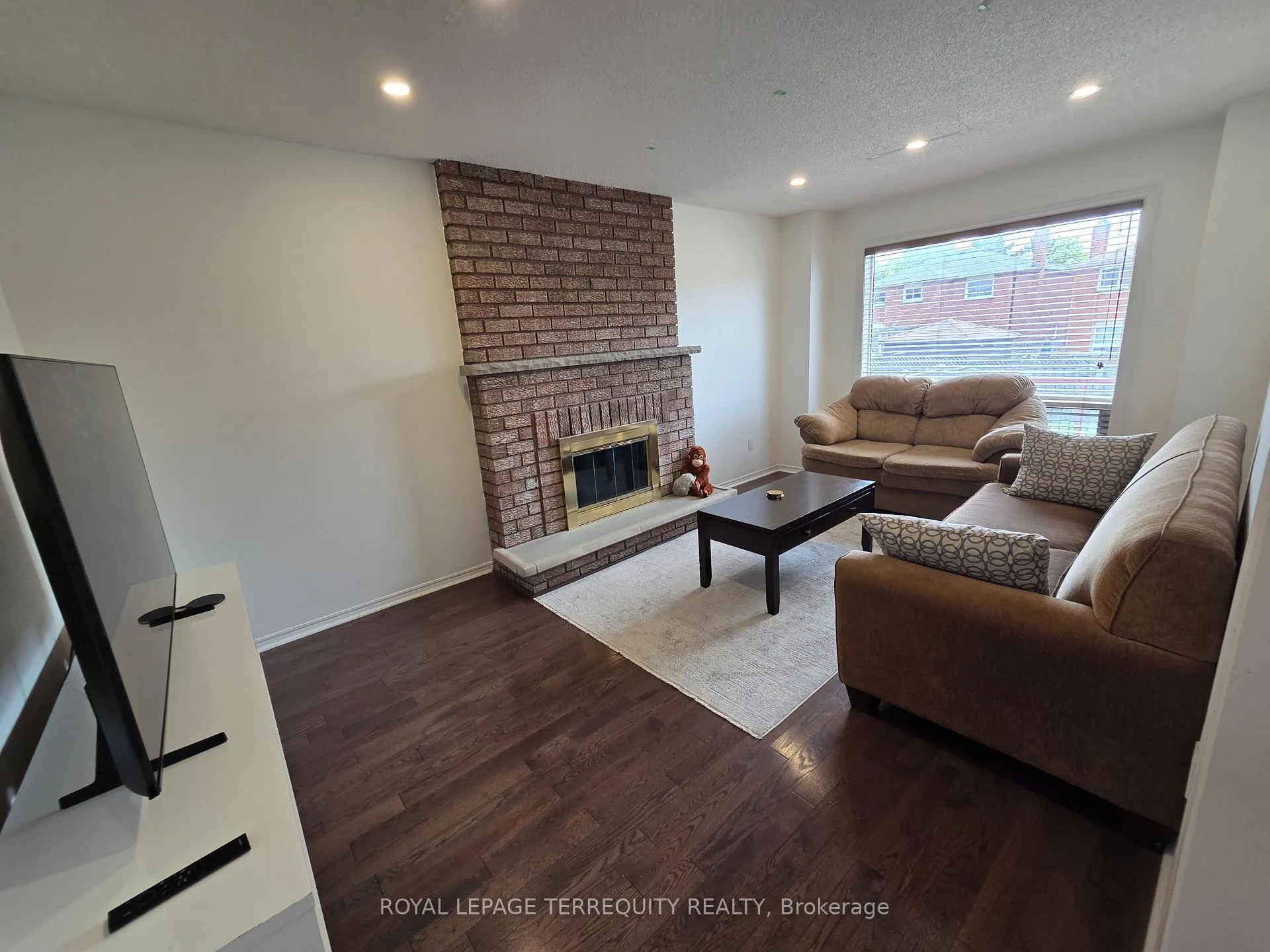 Photo 24 of 59 Foxhill Drive, Vaughan, Maple — HOMEH