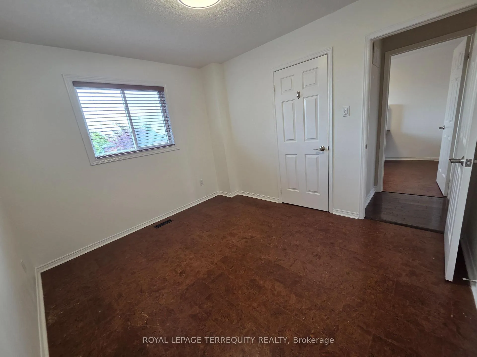 Photo 39 of 59 Foxhill Drive, Vaughan, Maple — HOMEH
