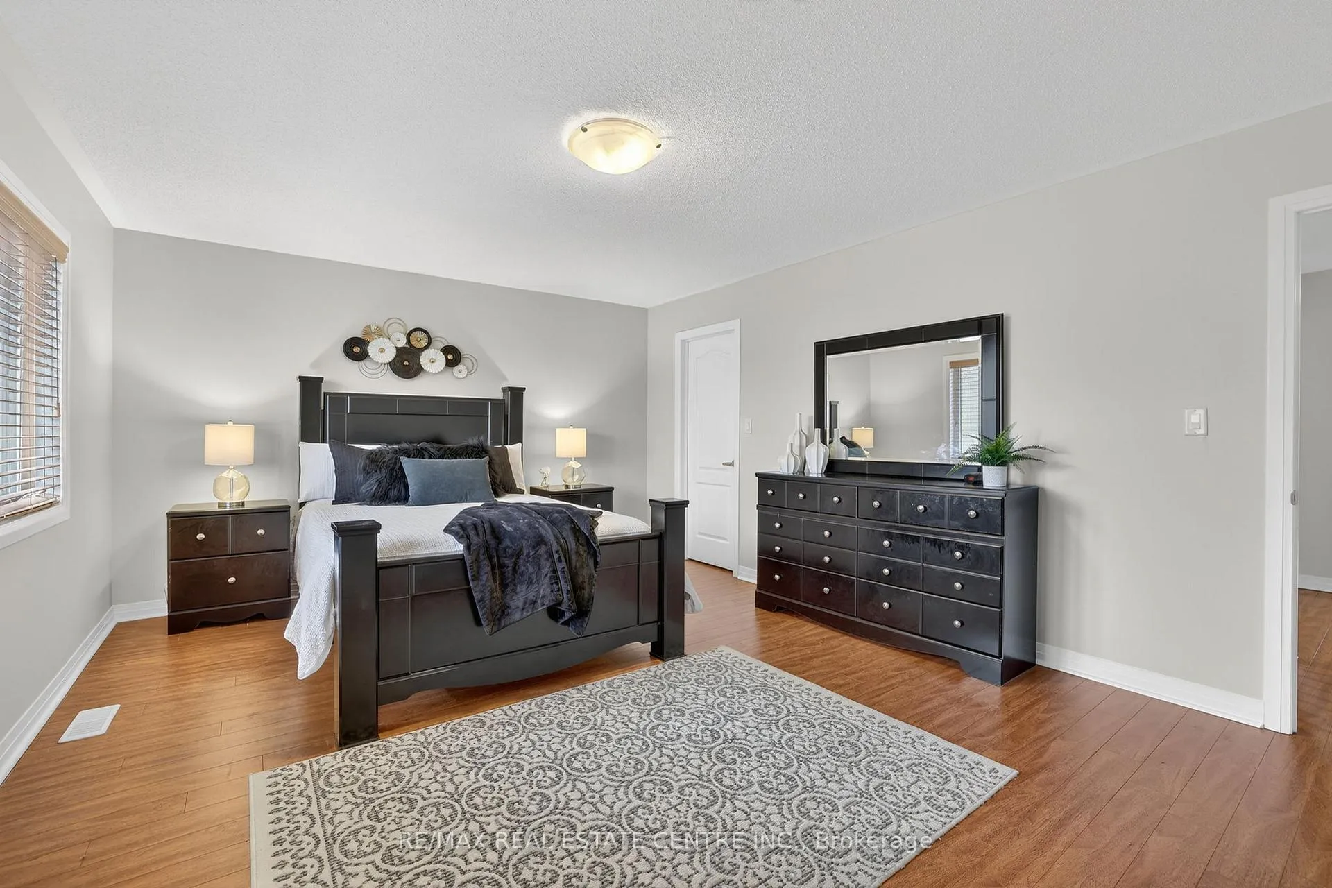 Photo 20 of 10 Porter Drive, Orangeville — HOMEH