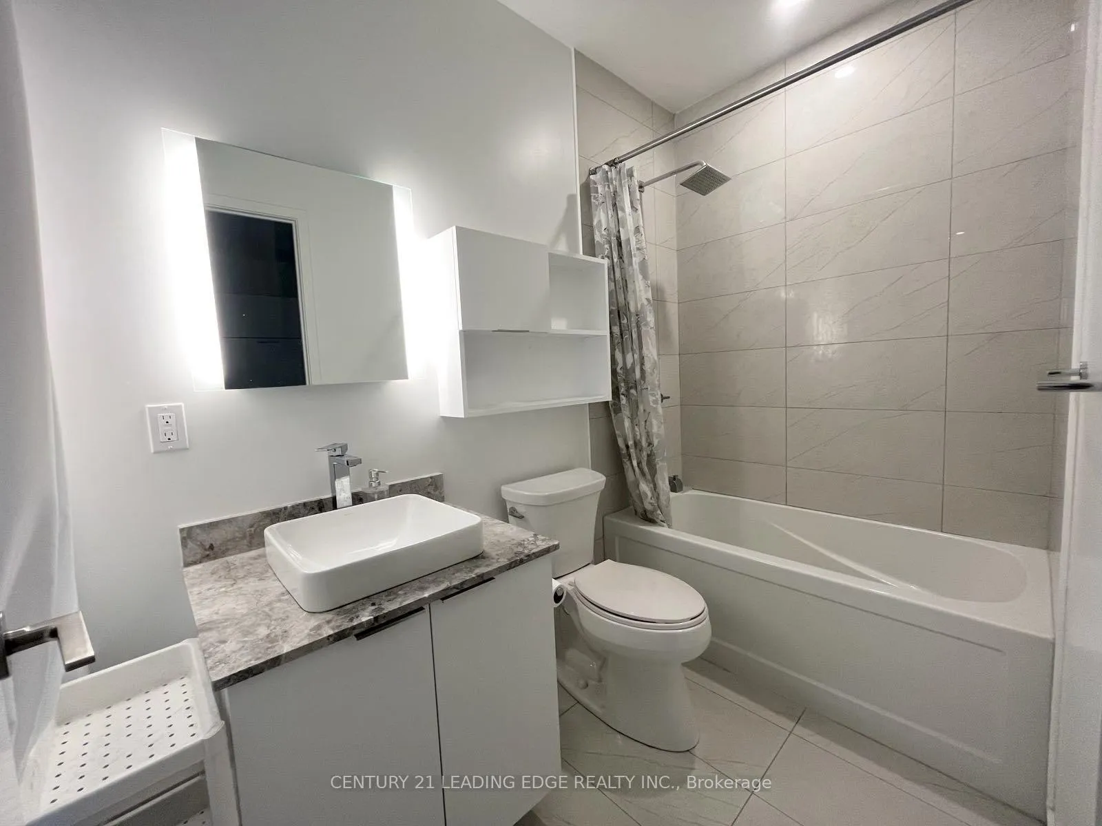 Photo 9 of Unit 711, 18 Maitland Terrace, Toronto, Church-Yonge Corridor — HOMEH