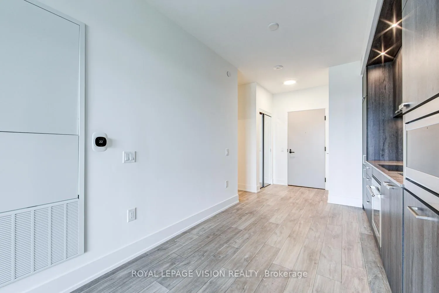 Photo 8 of Unit 716, 858 Dupont Street, Toronto, Dovercourt-Wallace Emerson-Junction — HOMEH