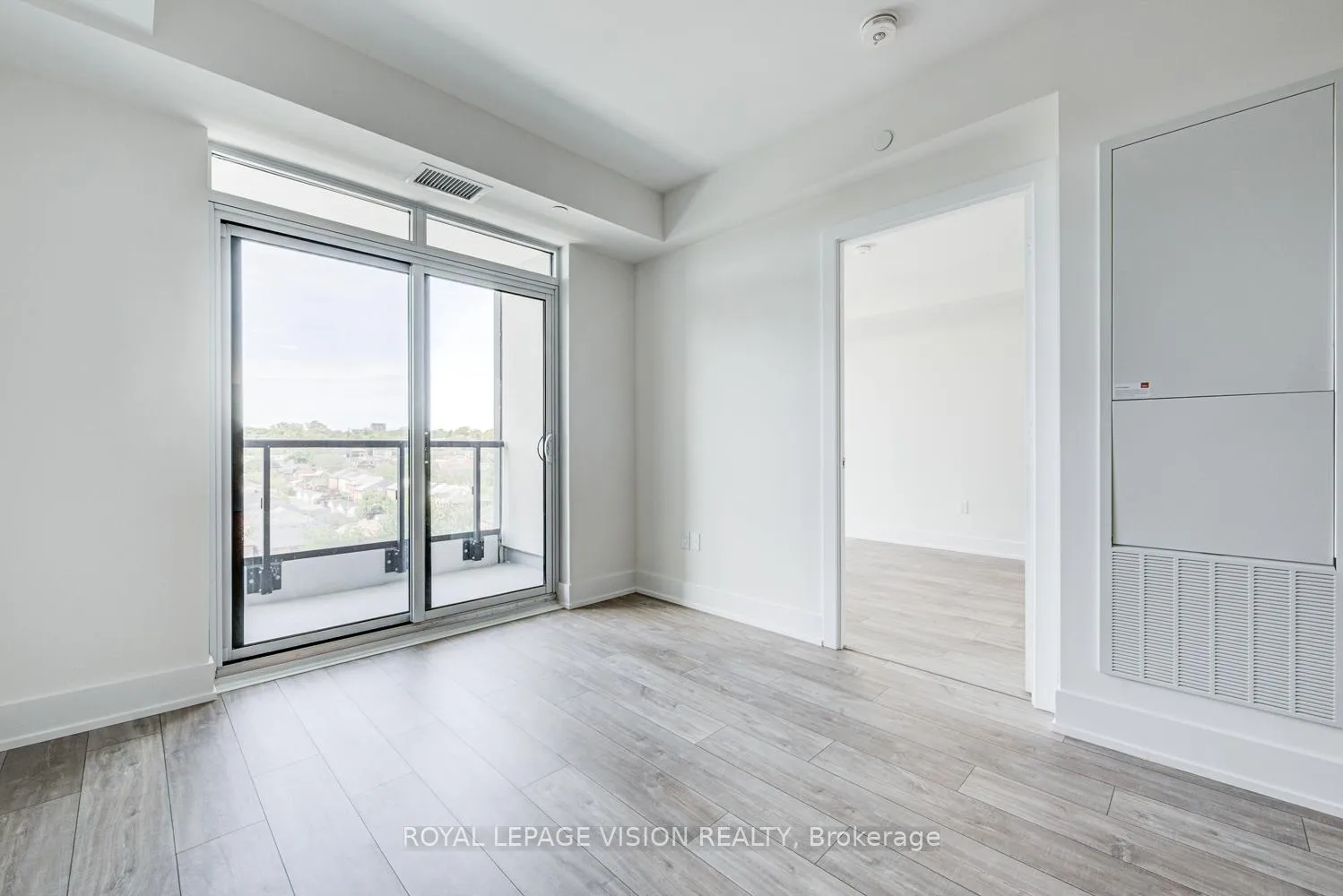 Photo 9 of Unit 716, 858 Dupont Street, Toronto, Dovercourt-Wallace Emerson-Junction — HOMEH