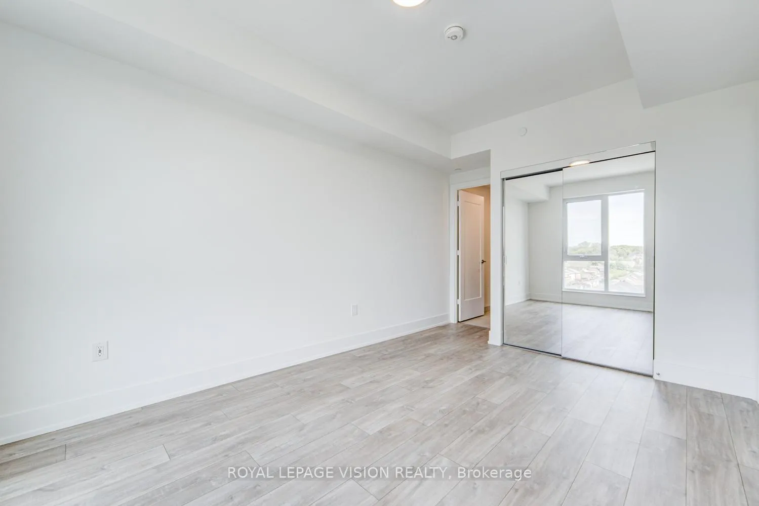 Photo 15 of Unit 716, 858 Dupont Street, Toronto, Dovercourt-Wallace Emerson-Junction — HOMEH