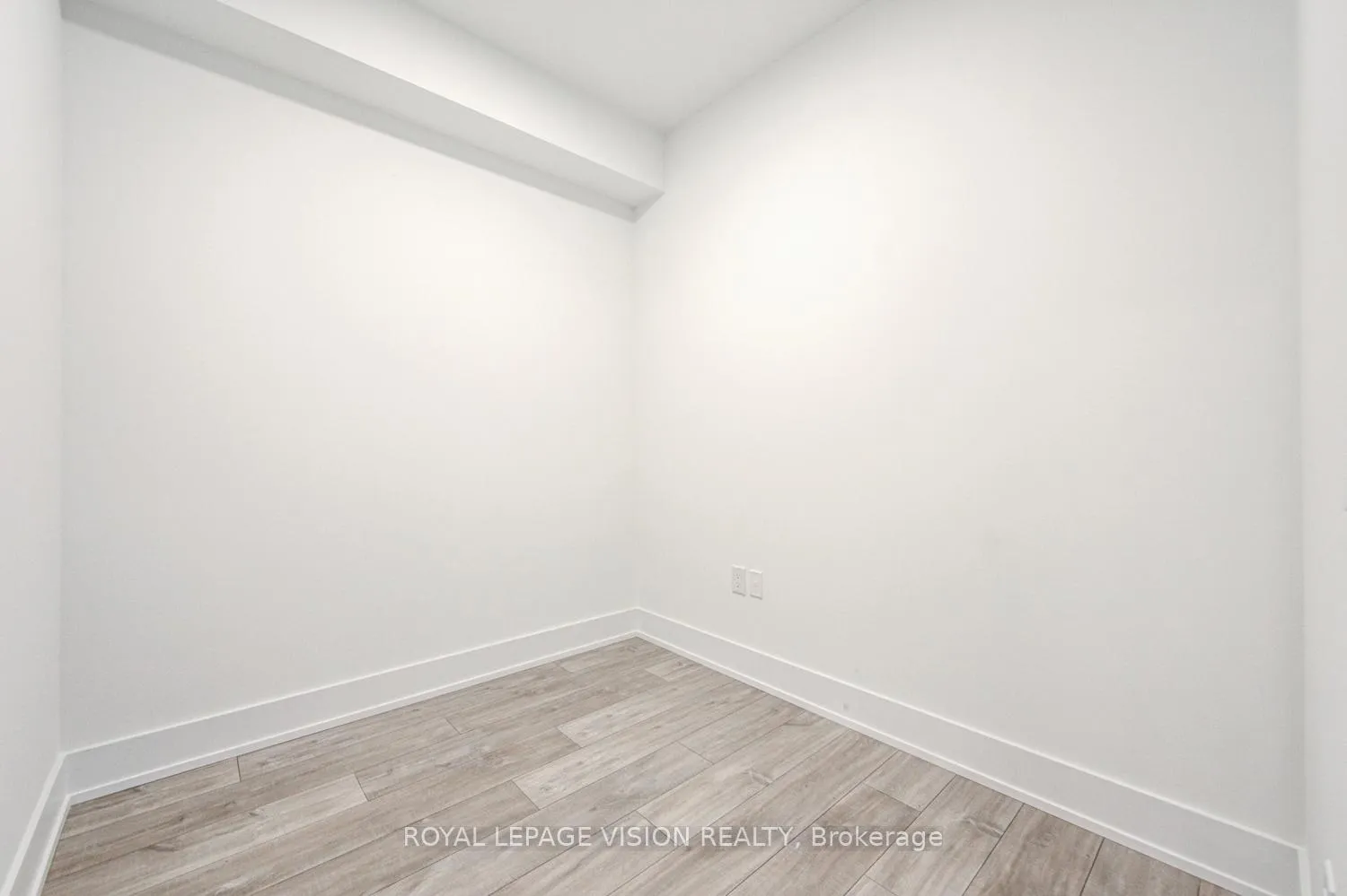Photo 17 of Unit 716, 858 Dupont Street, Toronto, Dovercourt-Wallace Emerson-Junction — HOMEH