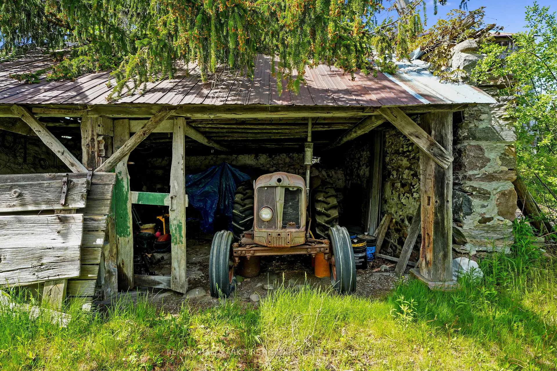 Photo 11 of 2247 Van Luven Road, Hamilton Township, Rural Hamilton — HOMEH