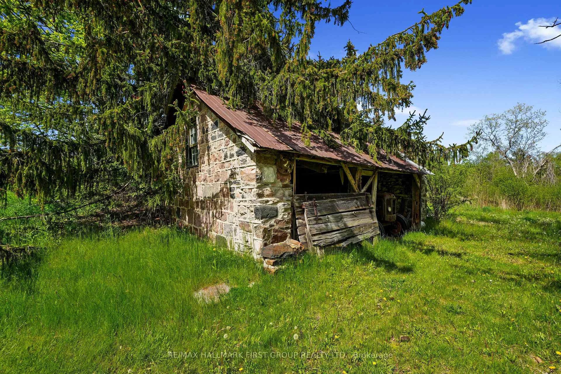 Photo 14 of 2247 Van Luven Road, Hamilton Township, Rural Hamilton — HOMEH