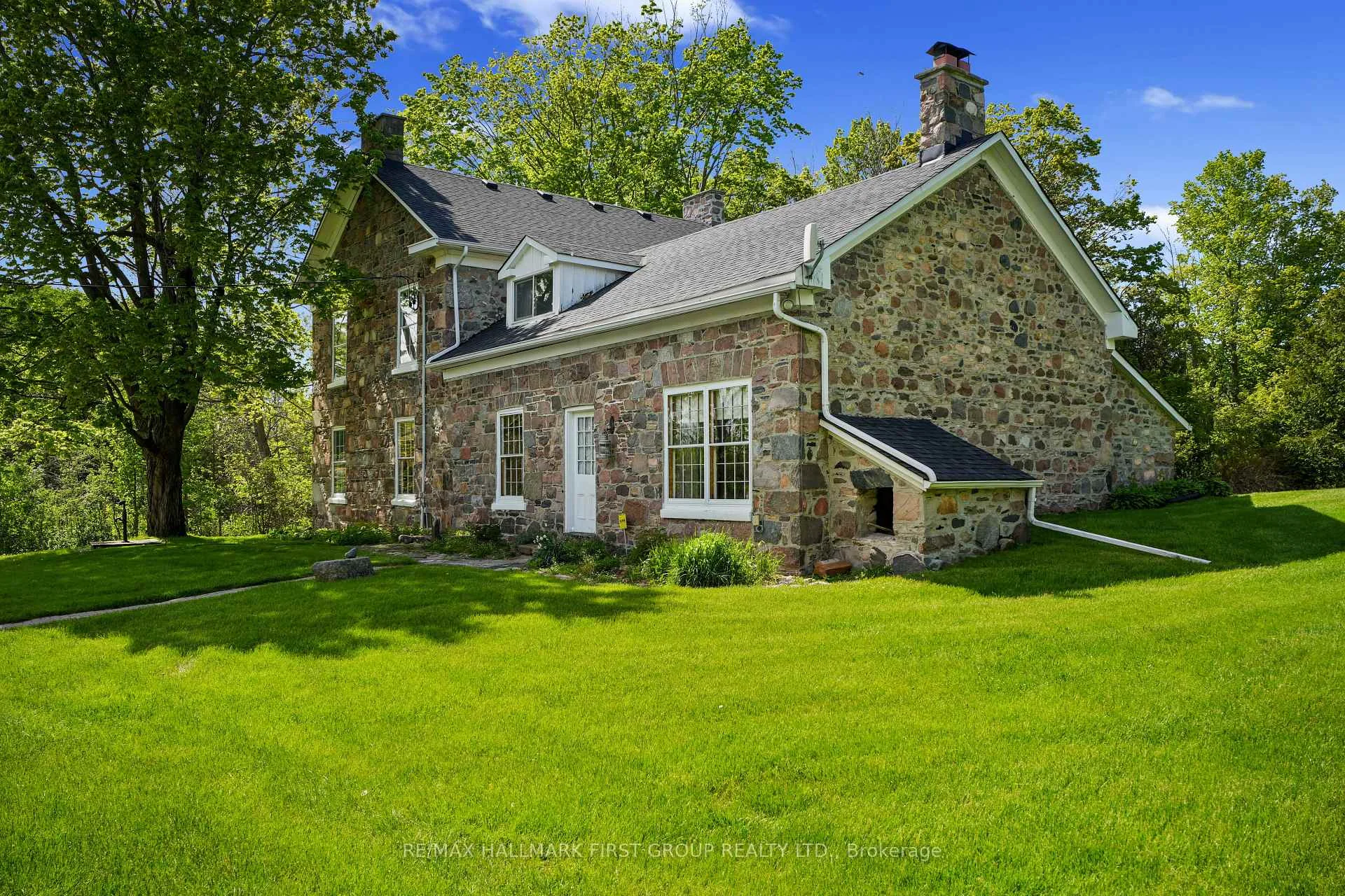 Photo 17 of 2247 Van Luven Road, Hamilton Township, Rural Hamilton — HOMEH
