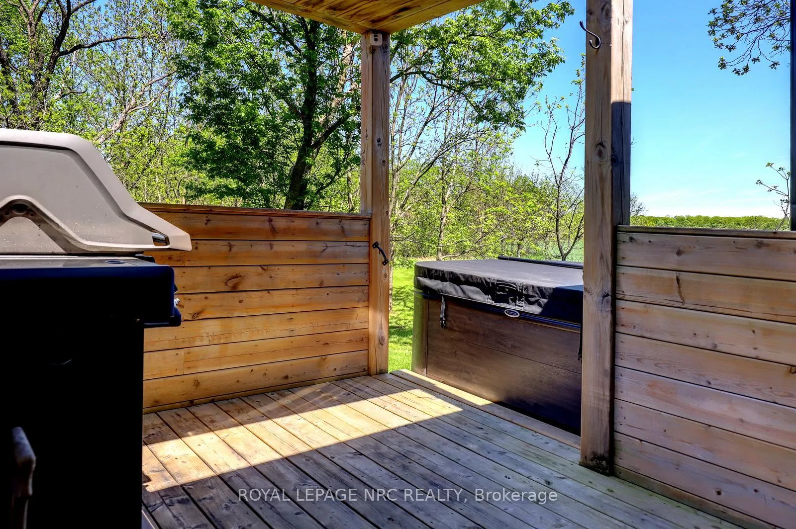 Photo 39 of 44 Fifty Road, Hamilton, Rural Stoney Creek — HOMEH