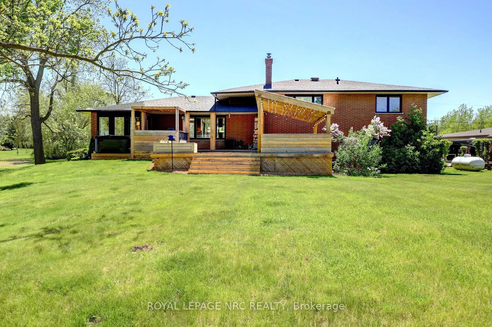 Photo 42 of 44 Fifty Road, Hamilton, Rural Stoney Creek — HOMEH
