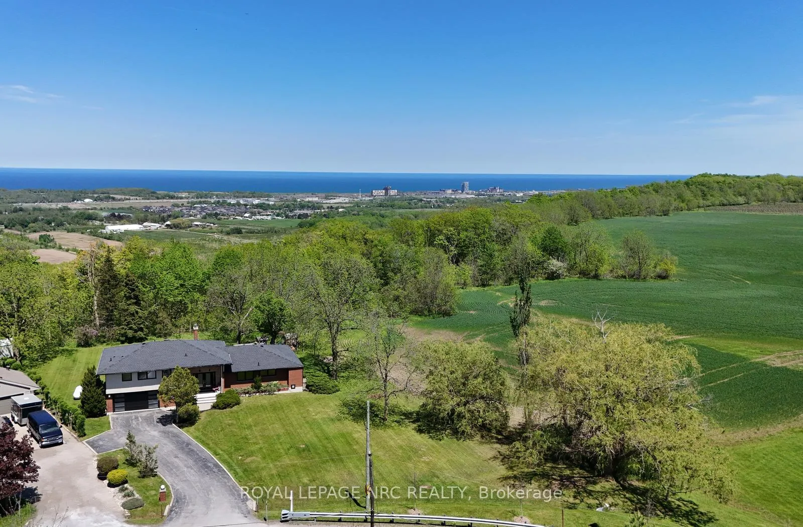 Photo 47 of 44 Fifty Road, Hamilton, Rural Stoney Creek — HOMEH