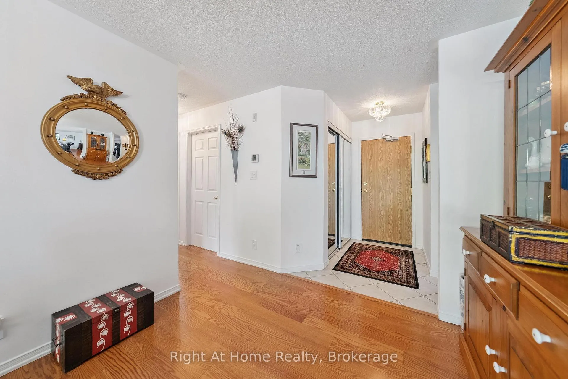 Photo 5 of Unit 122B, 1099 Clonsilla Avenue, Peterborough, Otonabee Ward 1 — HOMEH