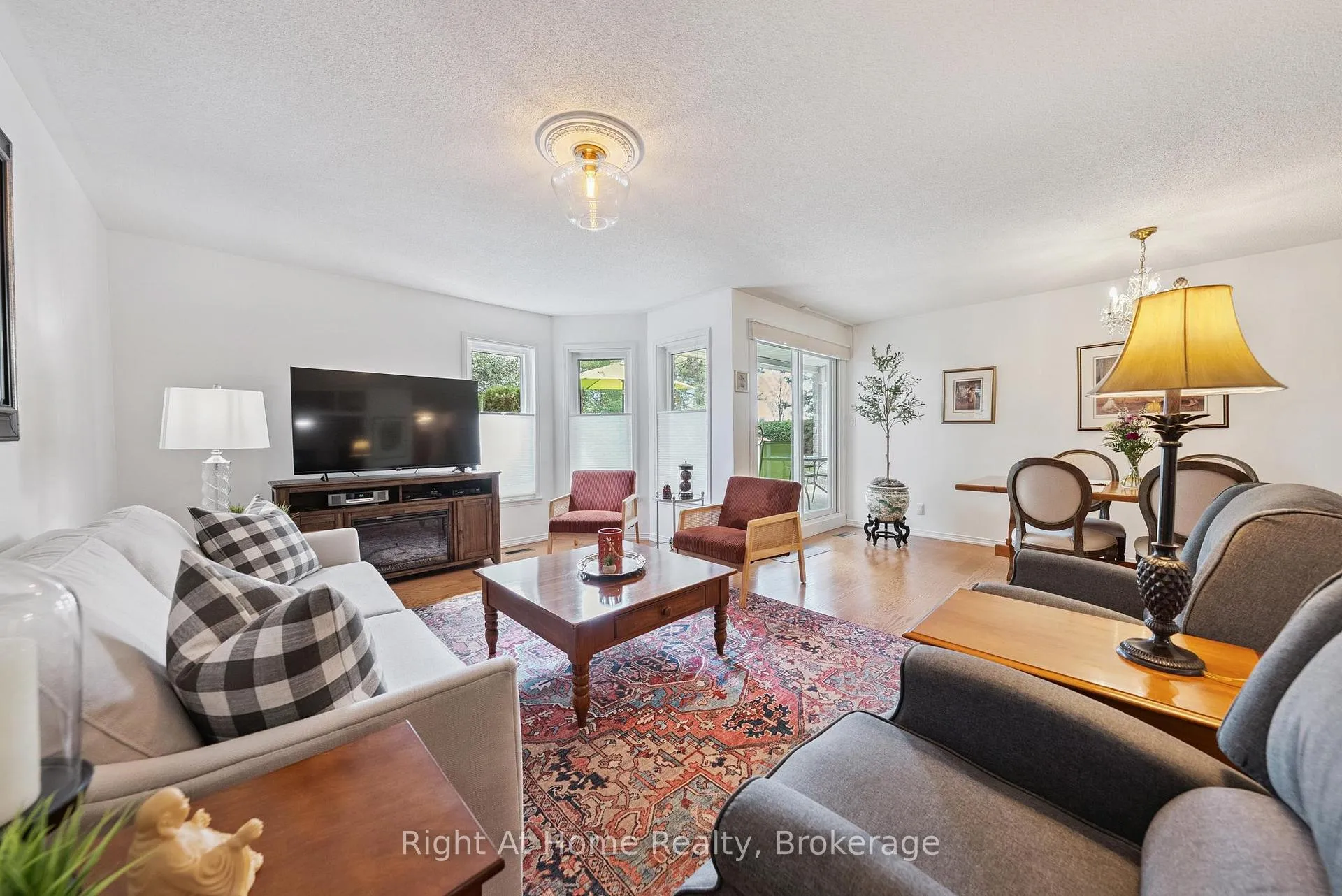 Photo 16 of Unit 122B, 1099 Clonsilla Avenue, Peterborough, Otonabee Ward 1 — HOMEH