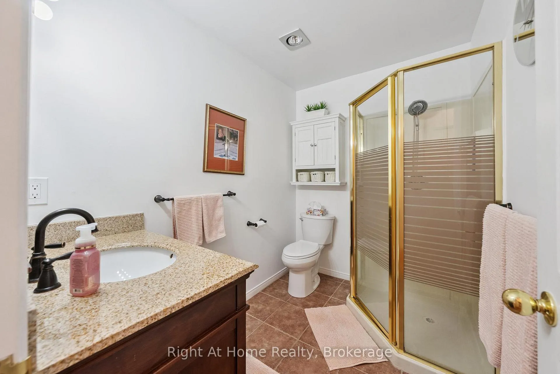 Photo 30 of Unit 122B, 1099 Clonsilla Avenue, Peterborough, Otonabee Ward 1 — HOMEH