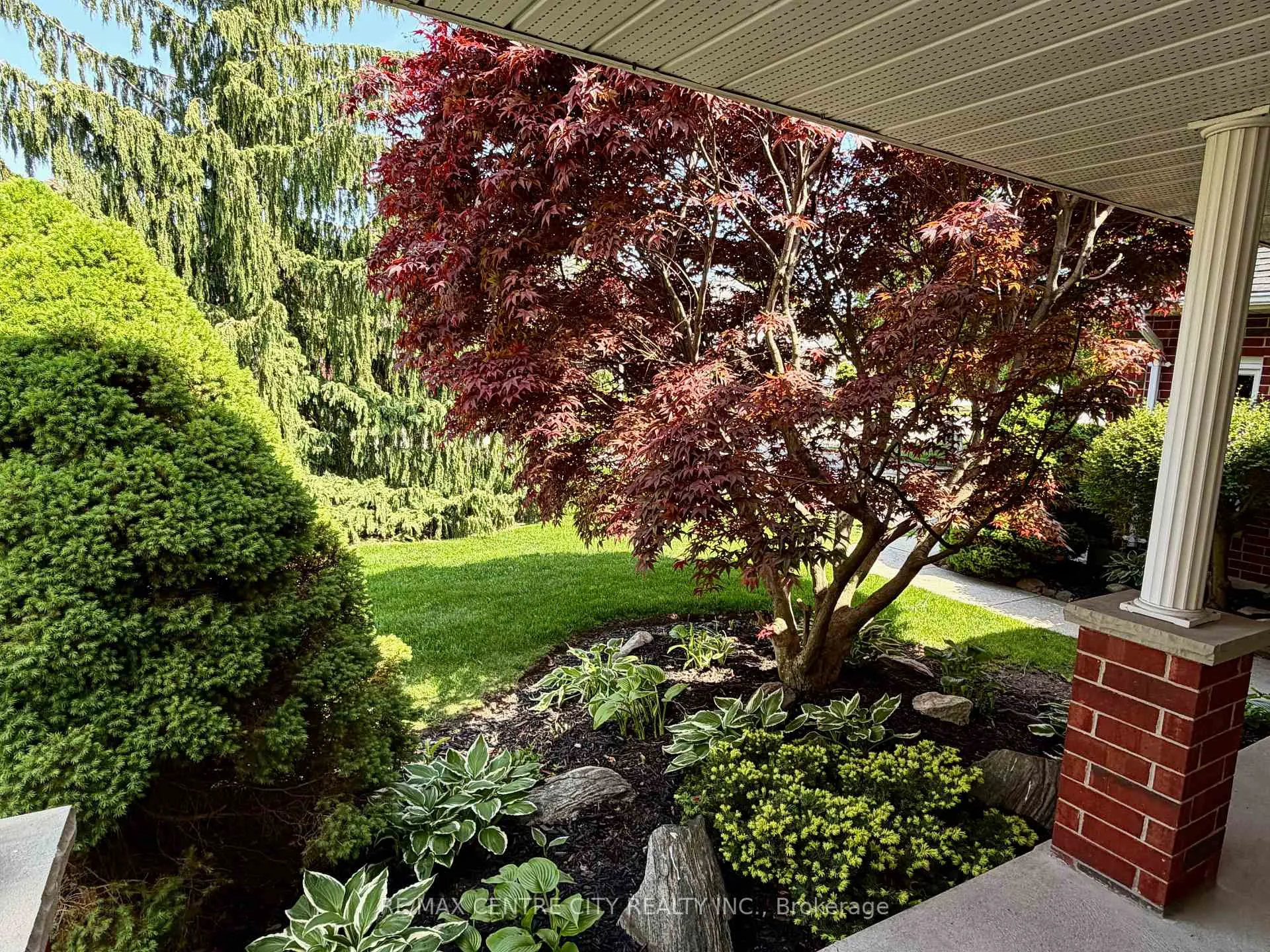 Photo 6 of 31 Cavanaugh Crescent, St. Thomas — HOMEH