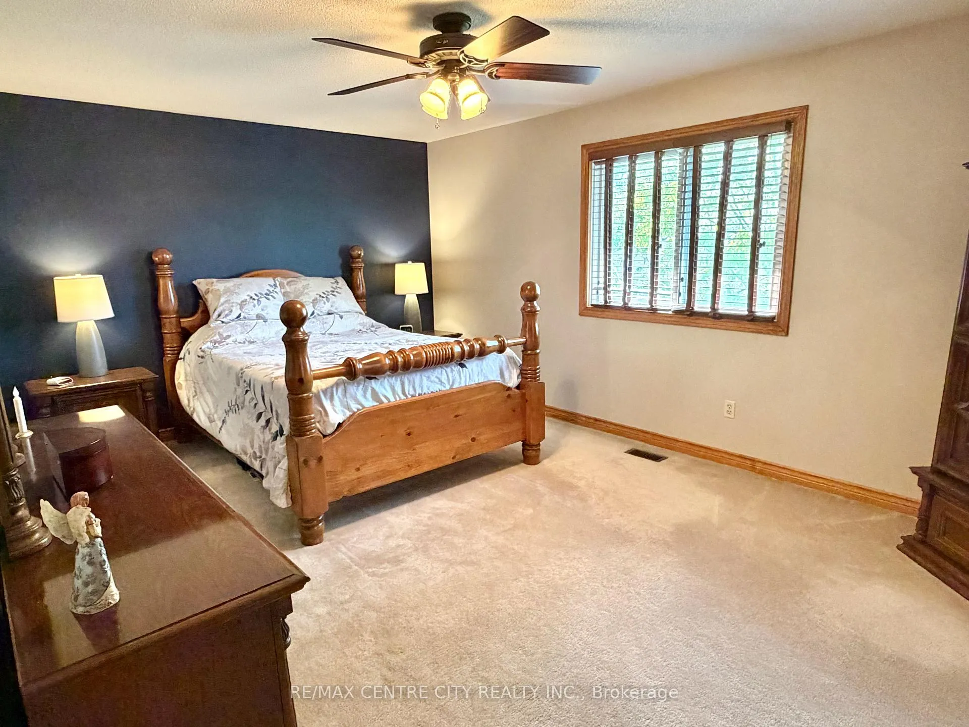 Photo 32 of 31 Cavanaugh Crescent, St. Thomas — HOMEH