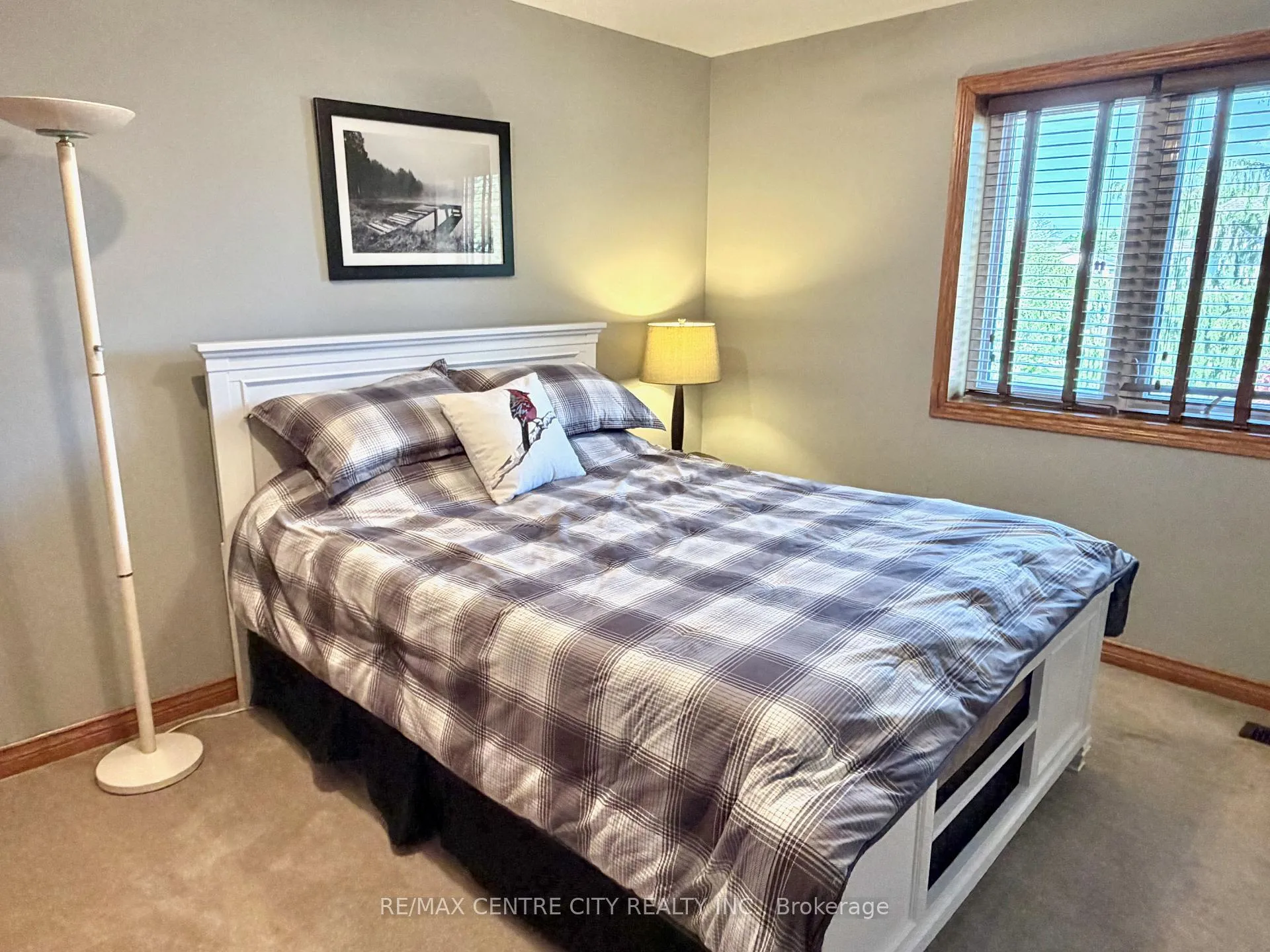 Photo 38 of 31 Cavanaugh Crescent, St. Thomas — HOMEH