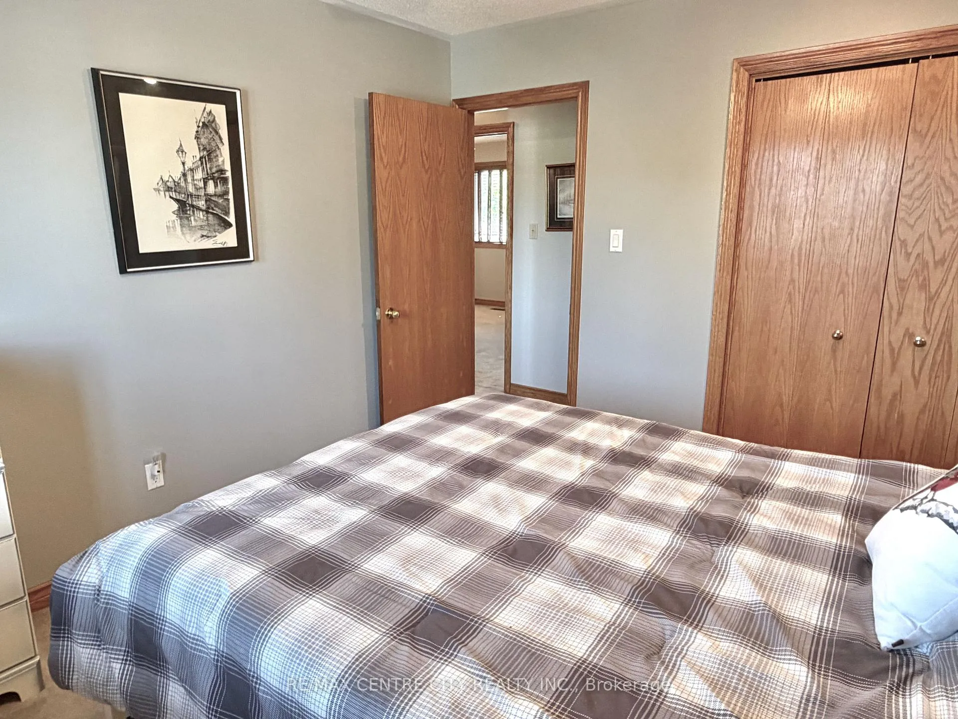 Photo 39 of 31 Cavanaugh Crescent, St. Thomas — HOMEH