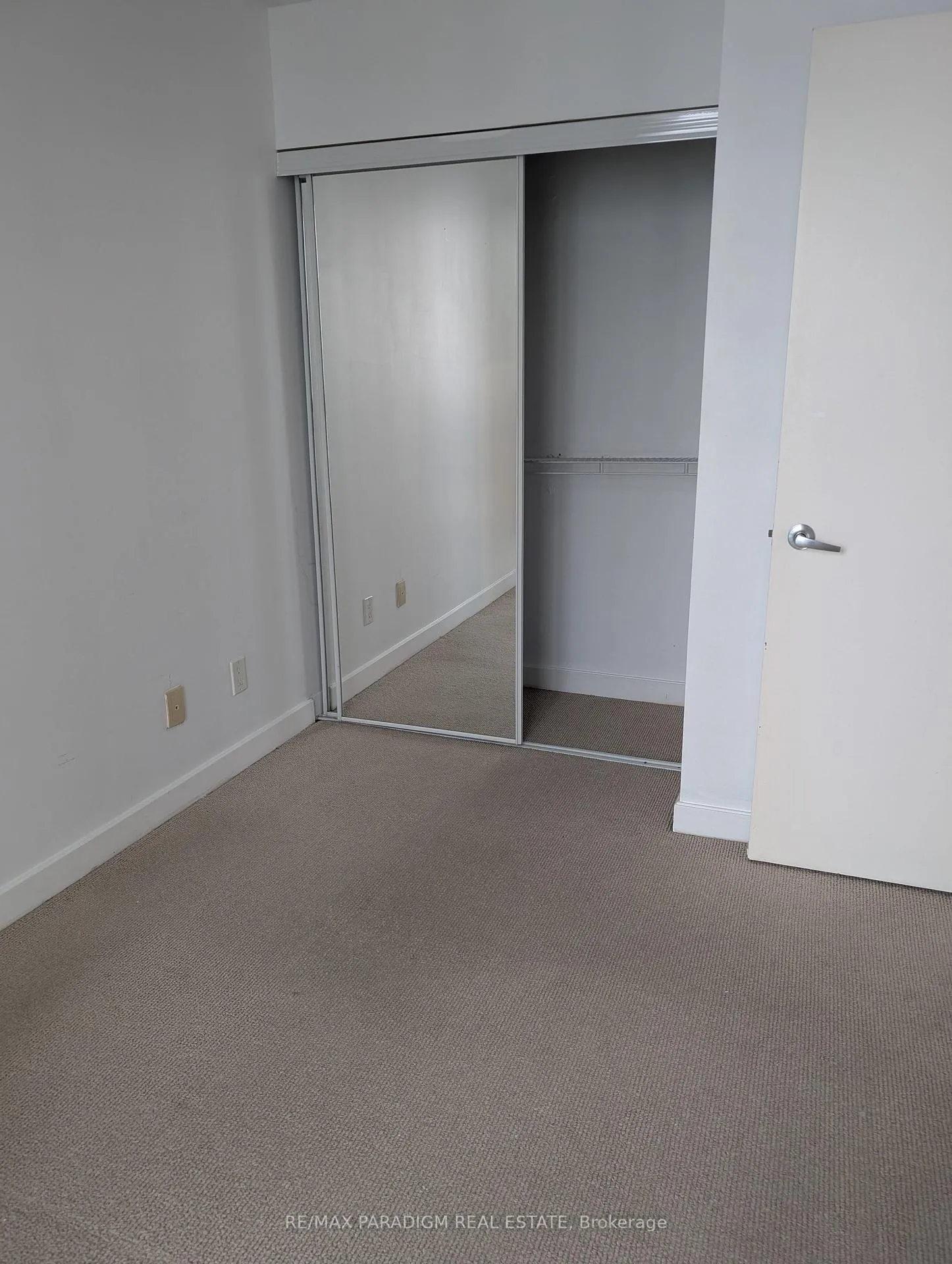 Photo 8 of Unit 2403, 12 Yonge Street, Toronto, Waterfront Communities — HOMEH