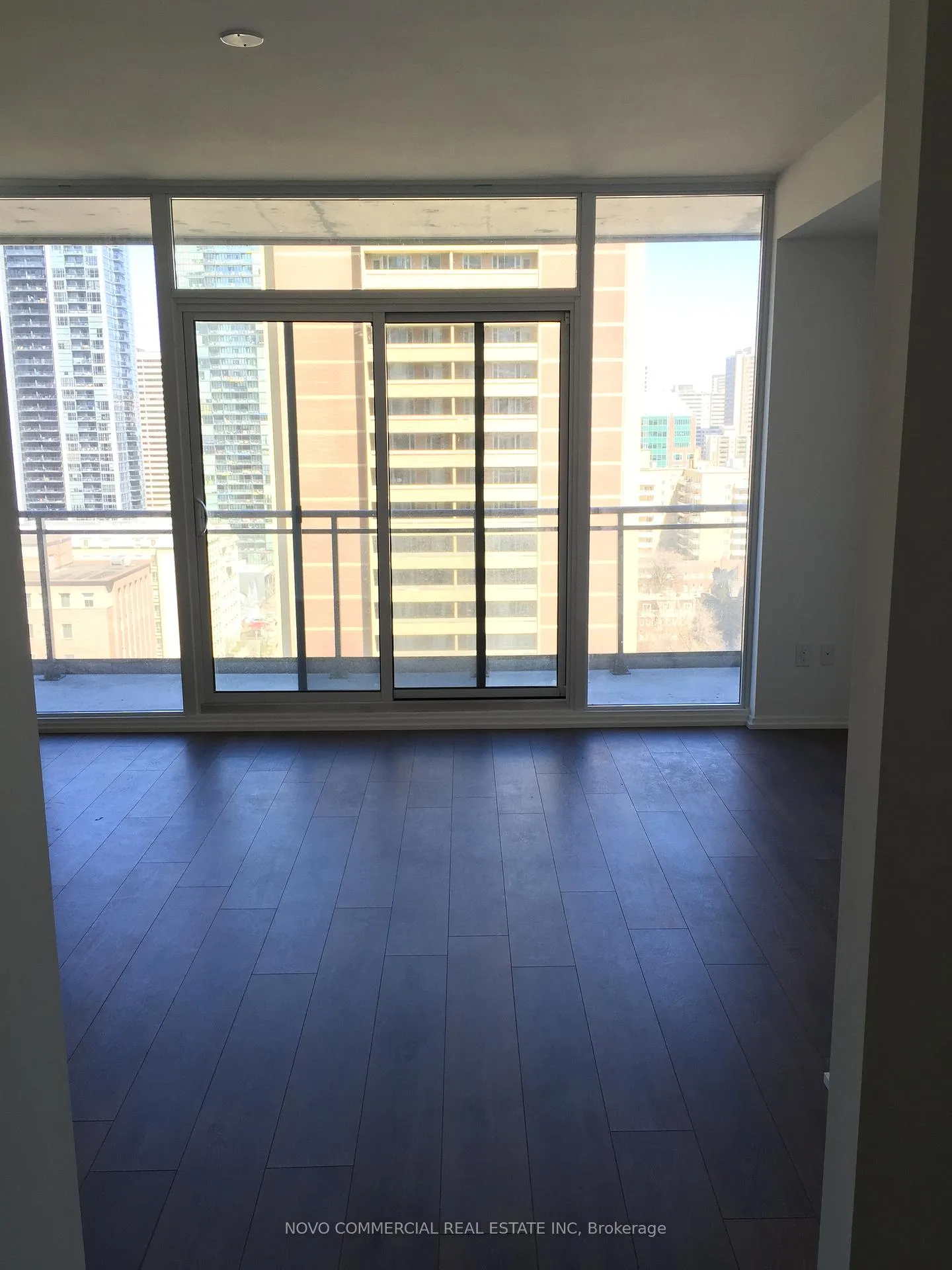 Photo 4 of Unit 1811, 45 Charles Street E, Toronto, Church-Yonge Corridor — HOMEH