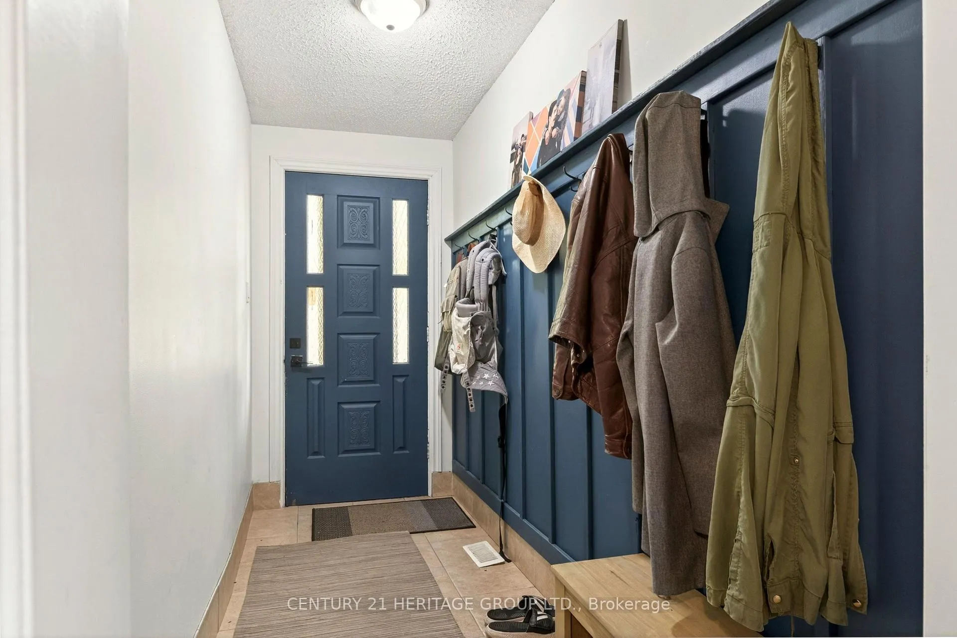Photo 4 of 62 Emerald Street N, Hamilton, Landsdale — HOMEH