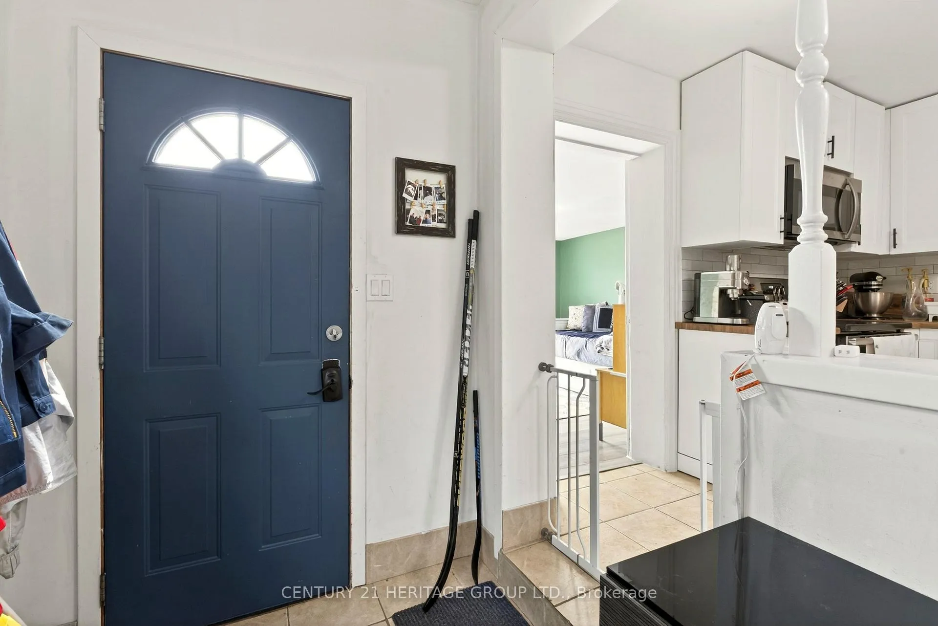 Photo 17 of 62 Emerald Street N, Hamilton, Landsdale — HOMEH