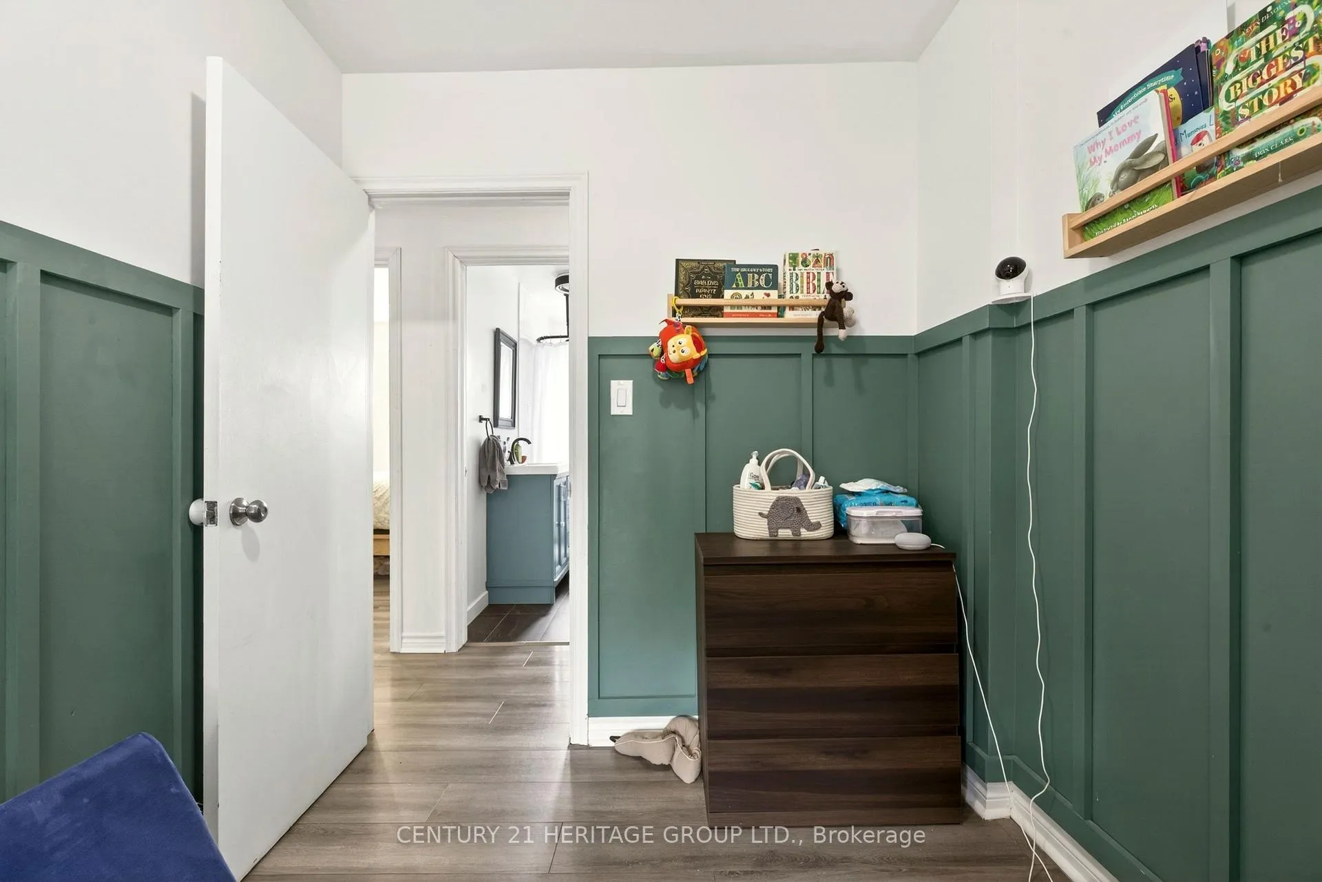 Photo 22 of 62 Emerald Street N, Hamilton, Landsdale — HOMEH