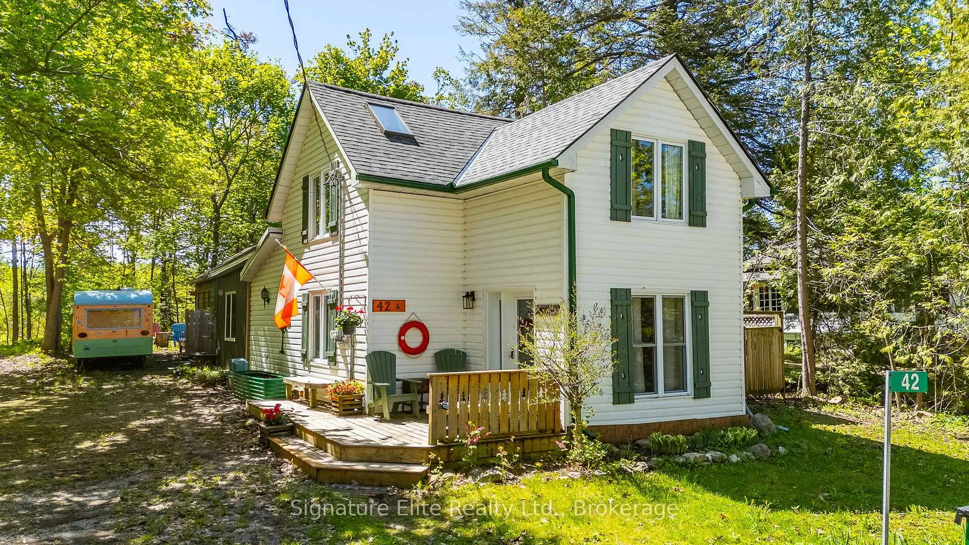 Photo 1 of 42 Rose Street, Kawartha Lakes, Fenelon — HOMEH