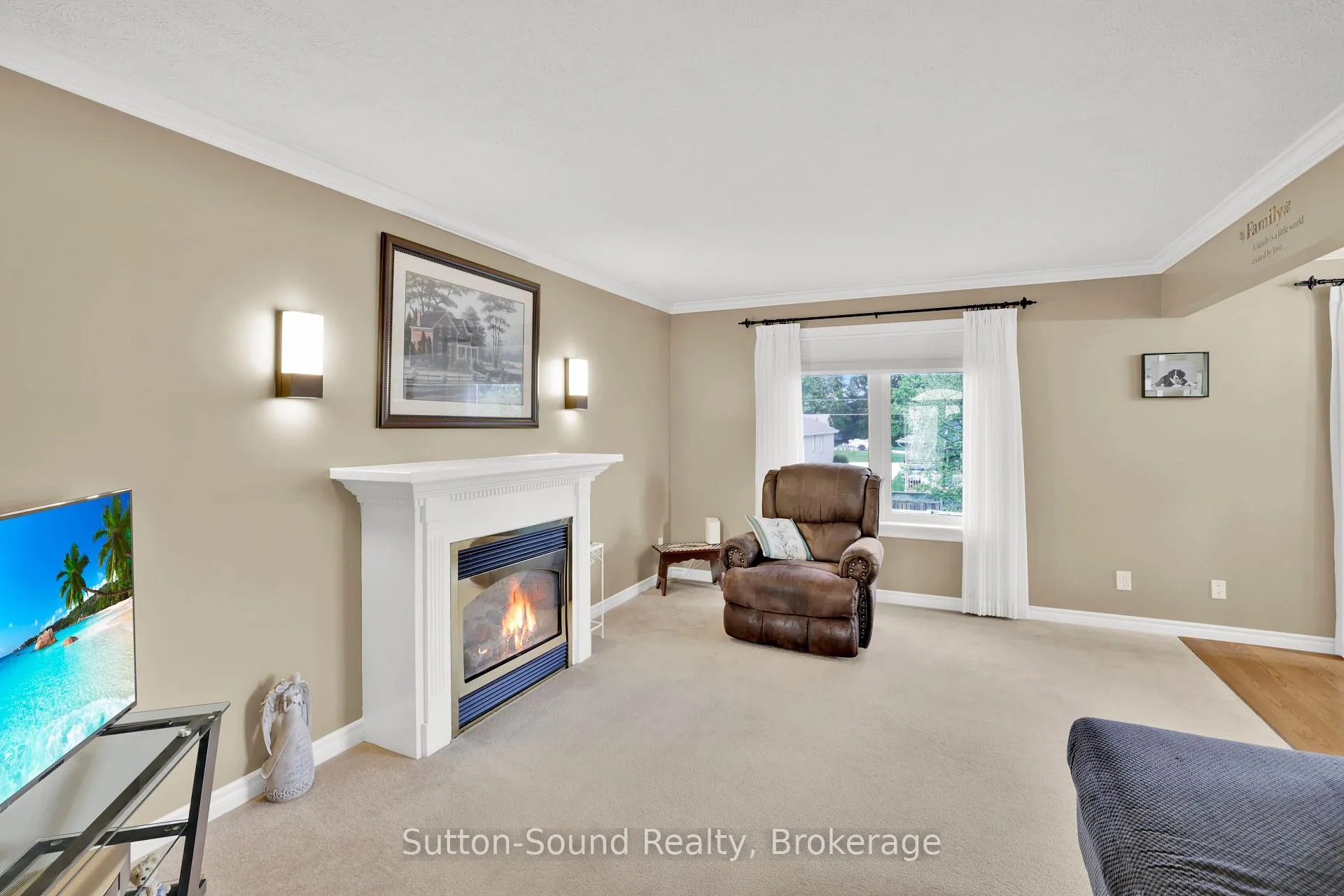 Photo 8 of 900 10th Avenue E, Owen Sound — HOMEH
