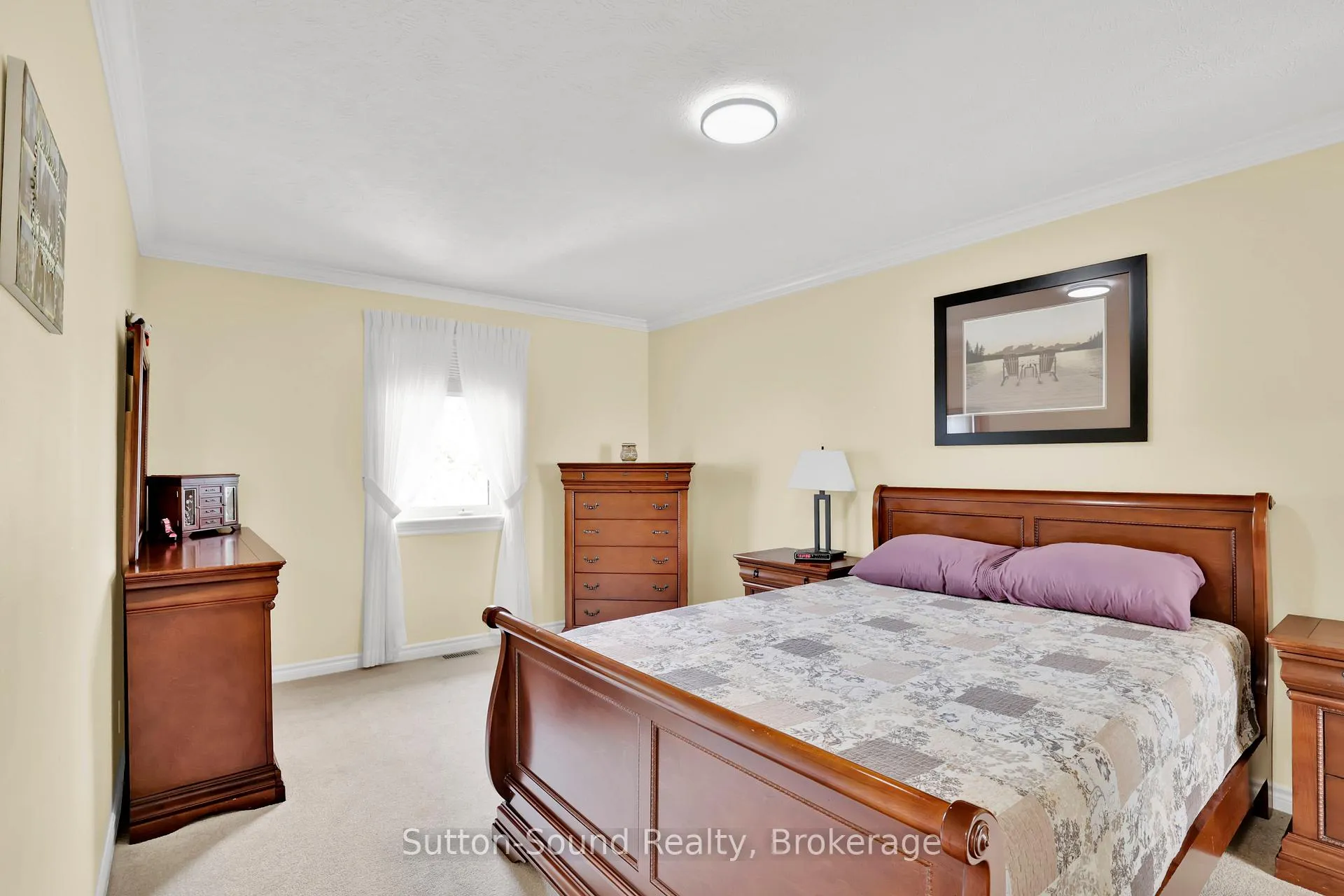 Photo 15 of 900 10th Avenue E, Owen Sound — HOMEH