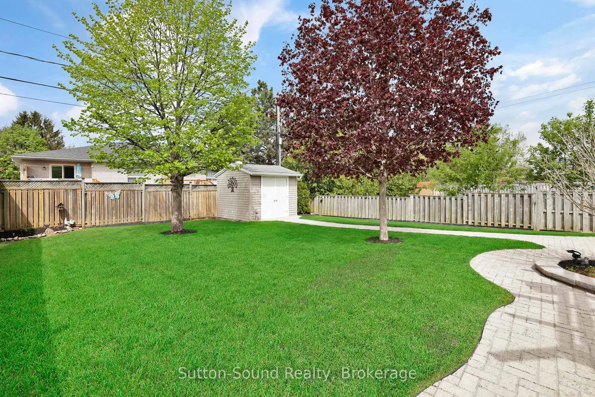Photo 35 of 900 10th Avenue E, Owen Sound — HOMEH