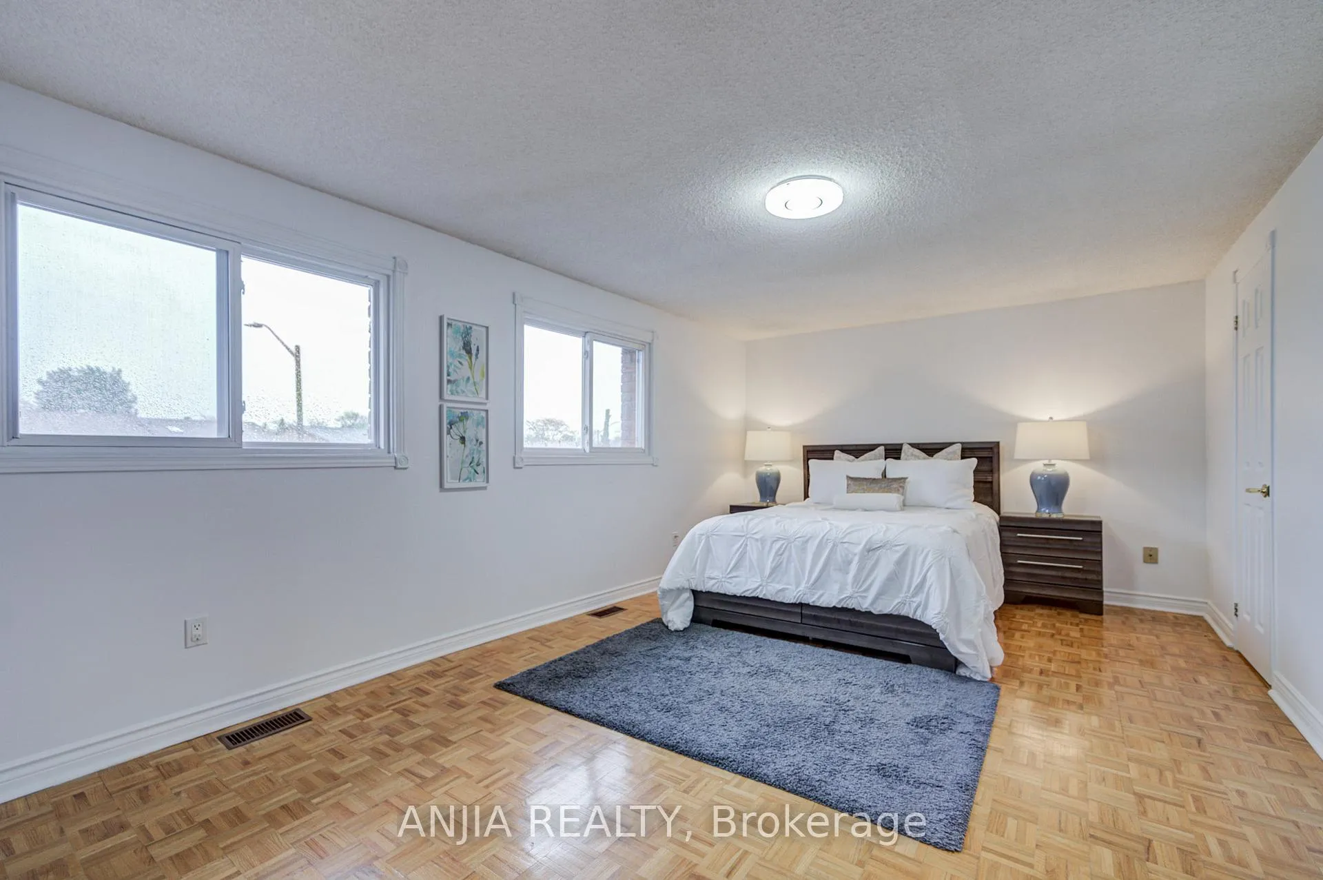 Photo 30 of 7 Downside Road, Markham, Milliken Mills West — HOMEH