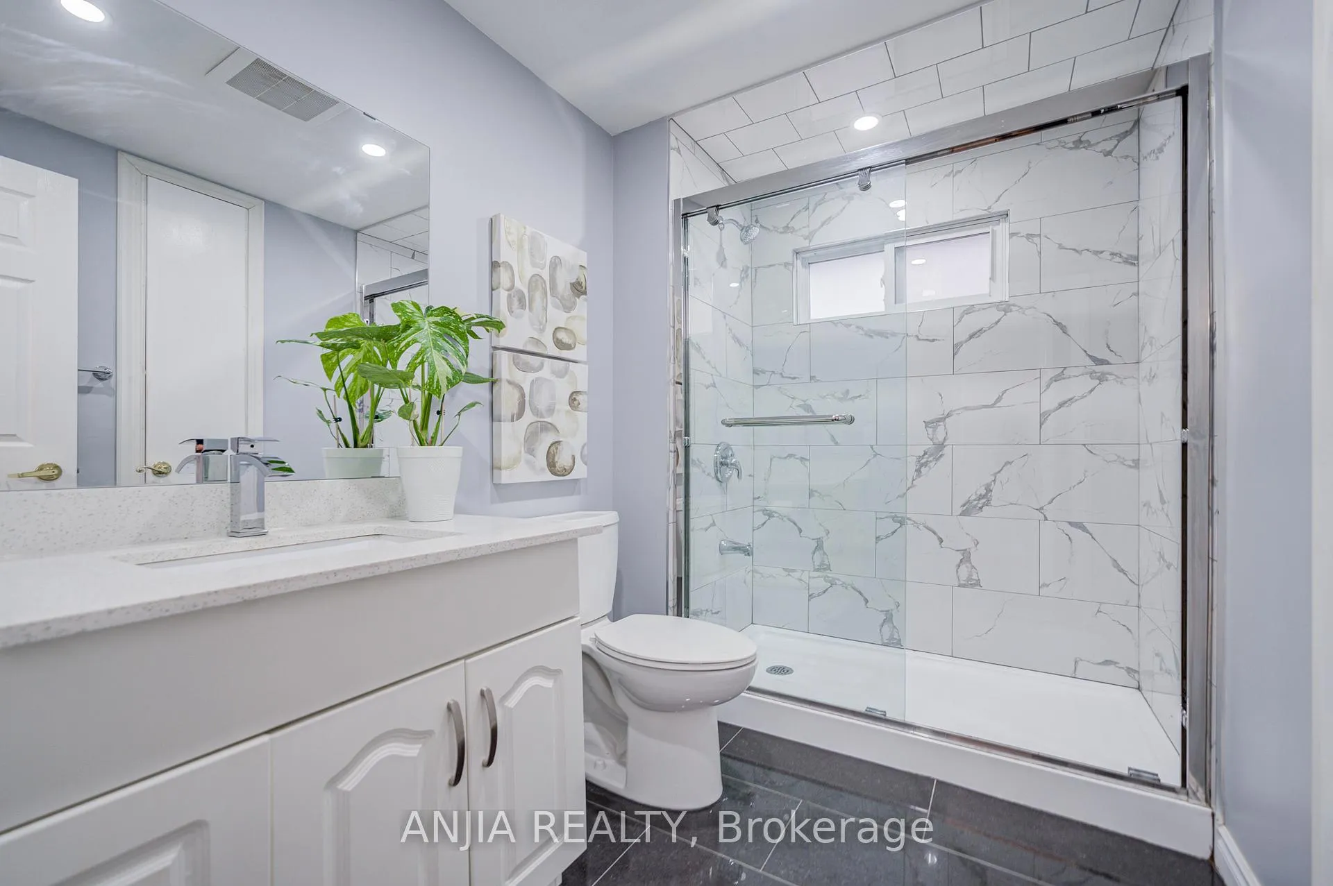 Photo 39 of 7 Downside Road, Markham, Milliken Mills West — HOMEH