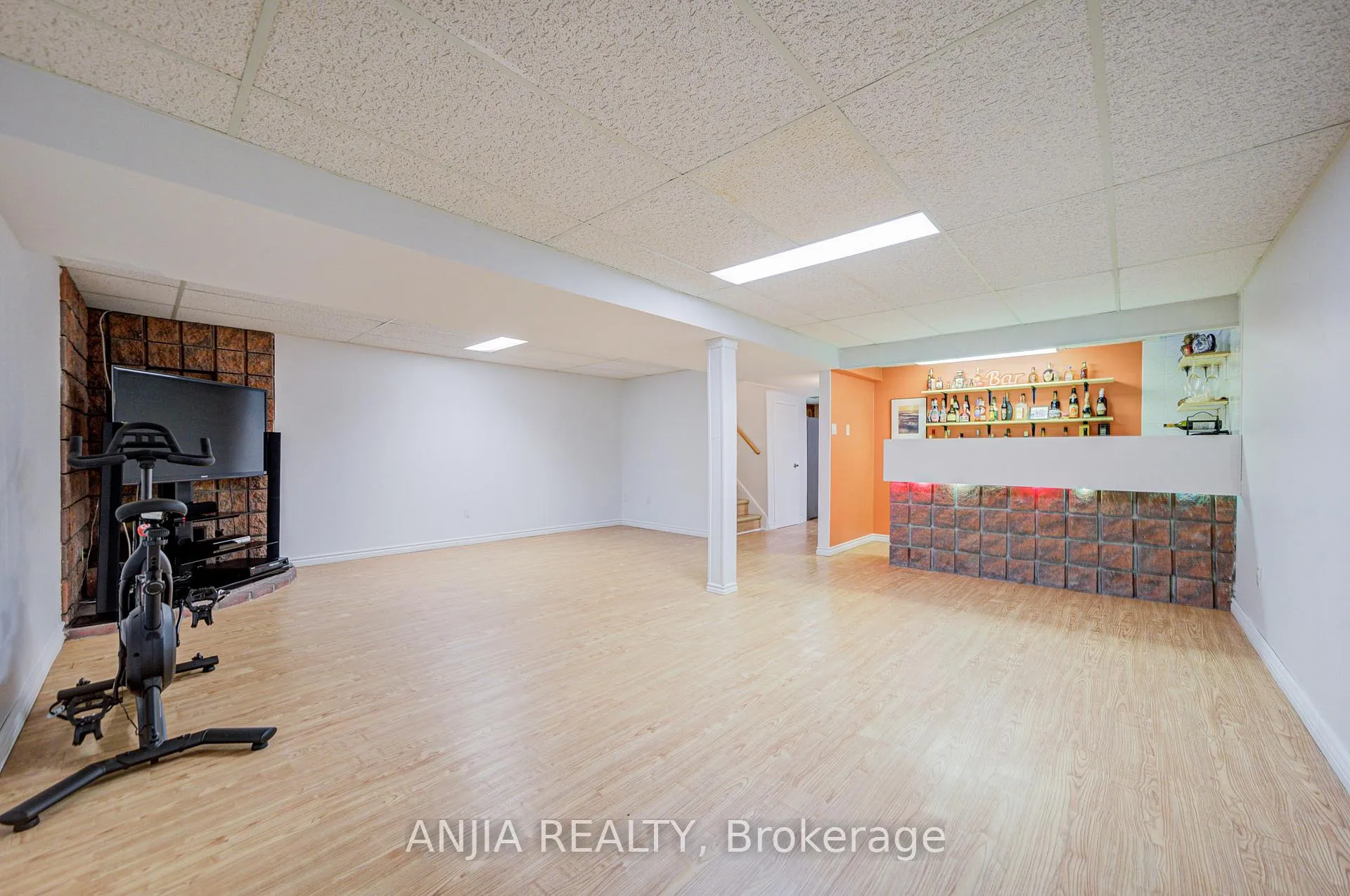 Photo 42 of 7 Downside Road, Markham, Milliken Mills West — HOMEH