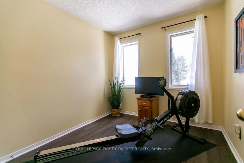 Photo 29 of 13 Irwin Drive, Barrie, Northwest — HOMEH