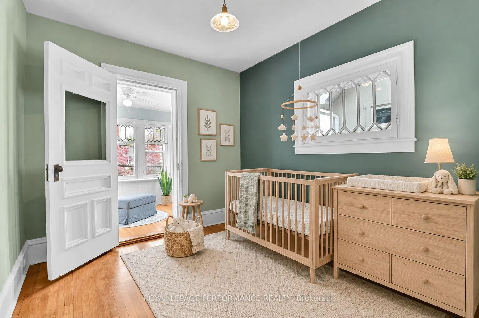 Photo 20 of 16 Ossington Avenue, Ottawa, Old Ottawa South — HOMEH