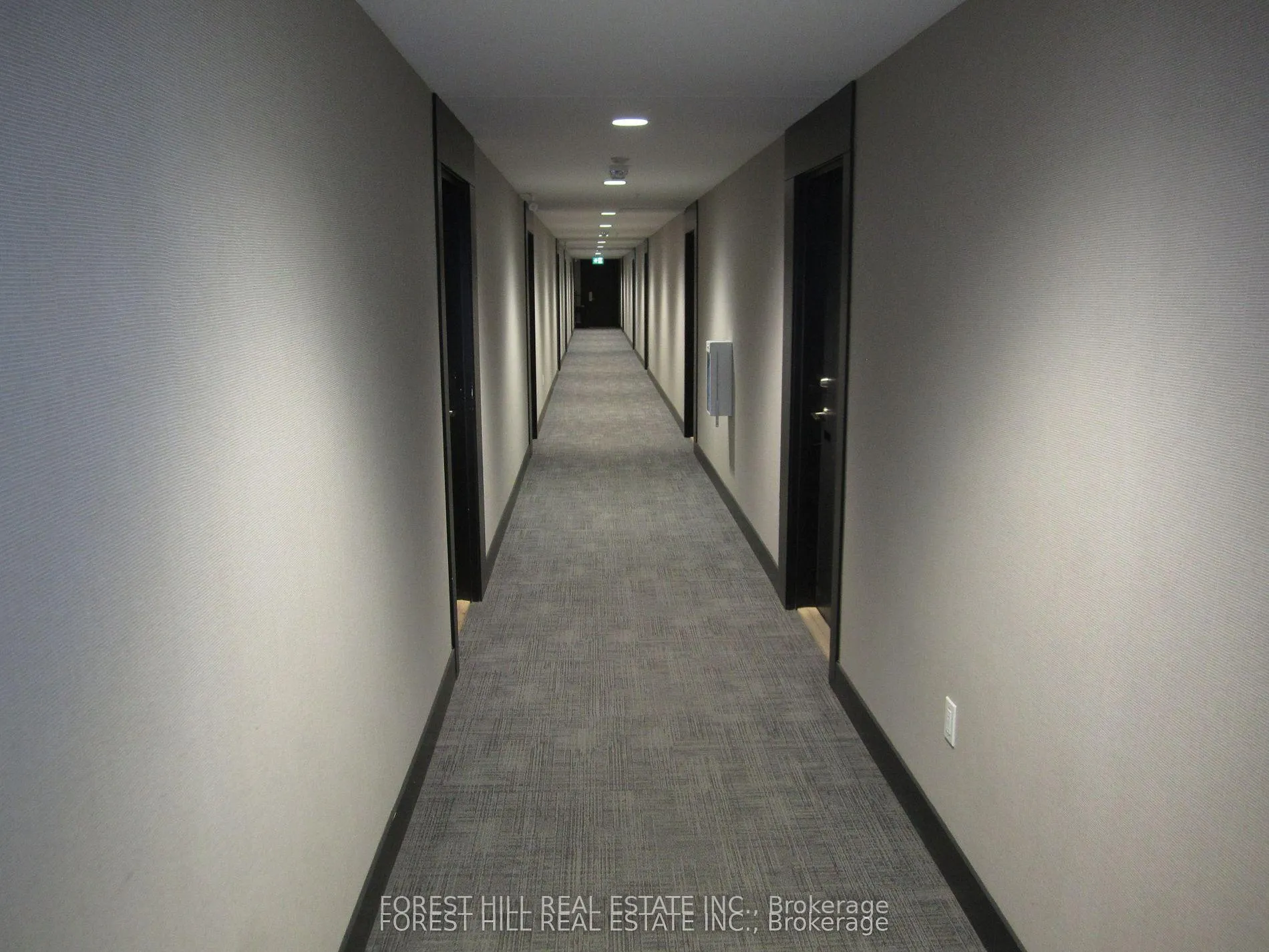 Photo 2 of Unit 111, 8010 Kipling Avenue, Vaughan, West Woodbridge — HOMEH