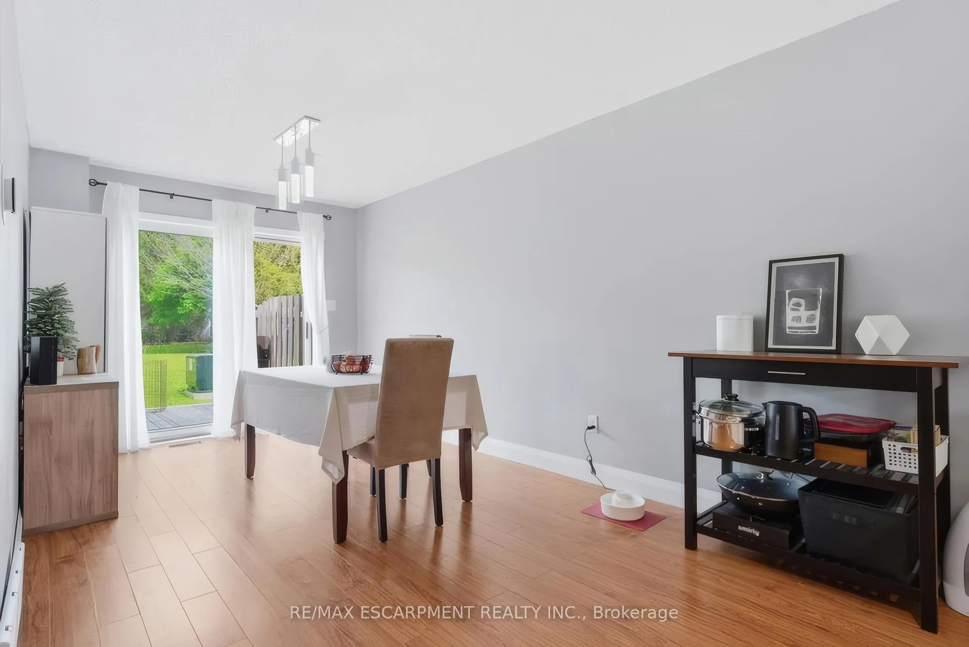 Photo 10 of Unit K, 653 Albert Street, Waterloo — HOMEH