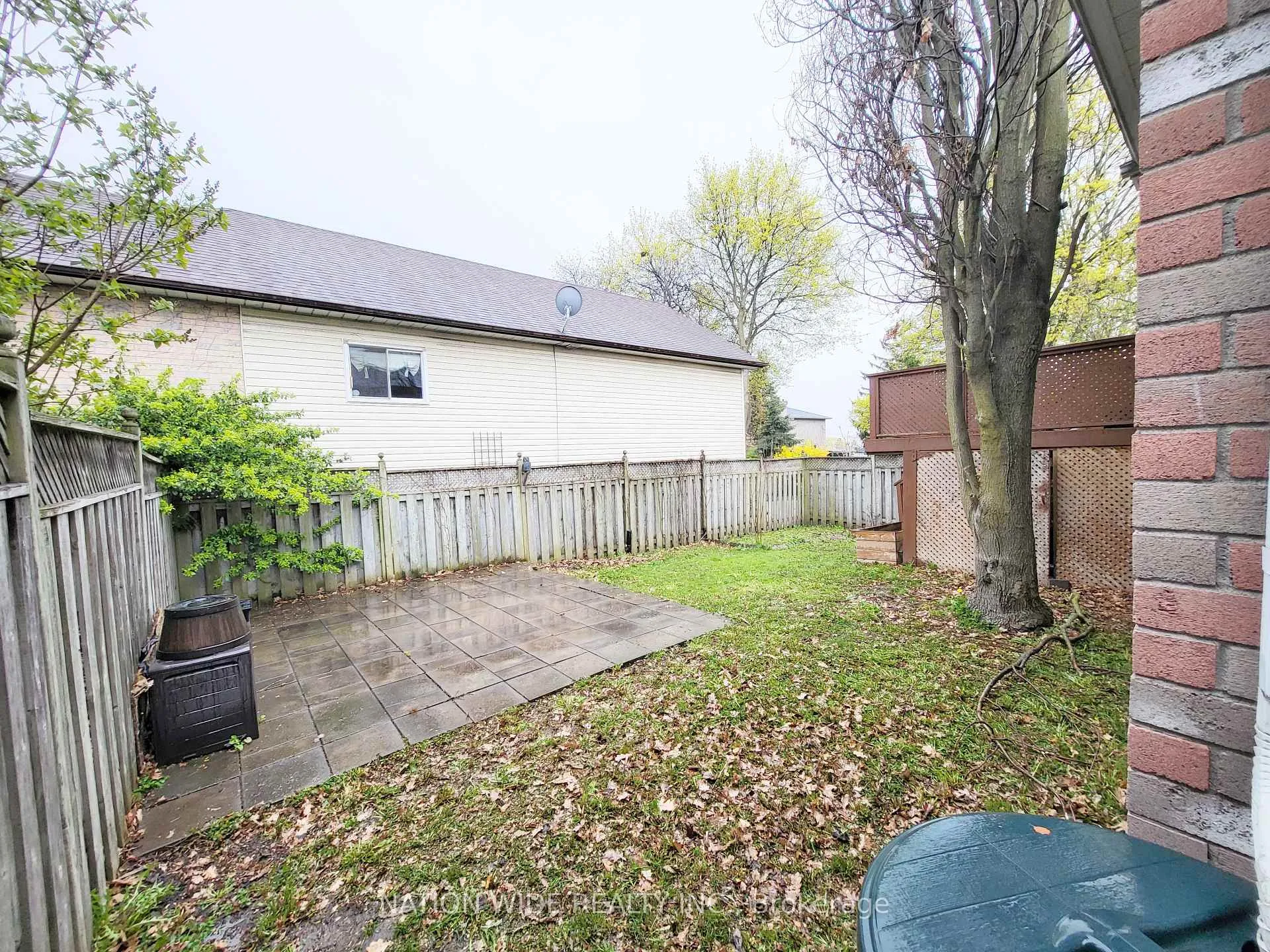 Photo 33 of 507 Dunlop Street W, Whitby, Downtown Whitby — HOMEH