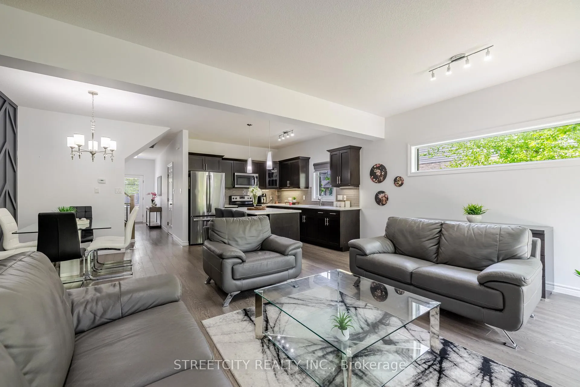 Photo 12 of Unit 99, 1924 Cedarhollow Boulevard, London, North D — HOMEH