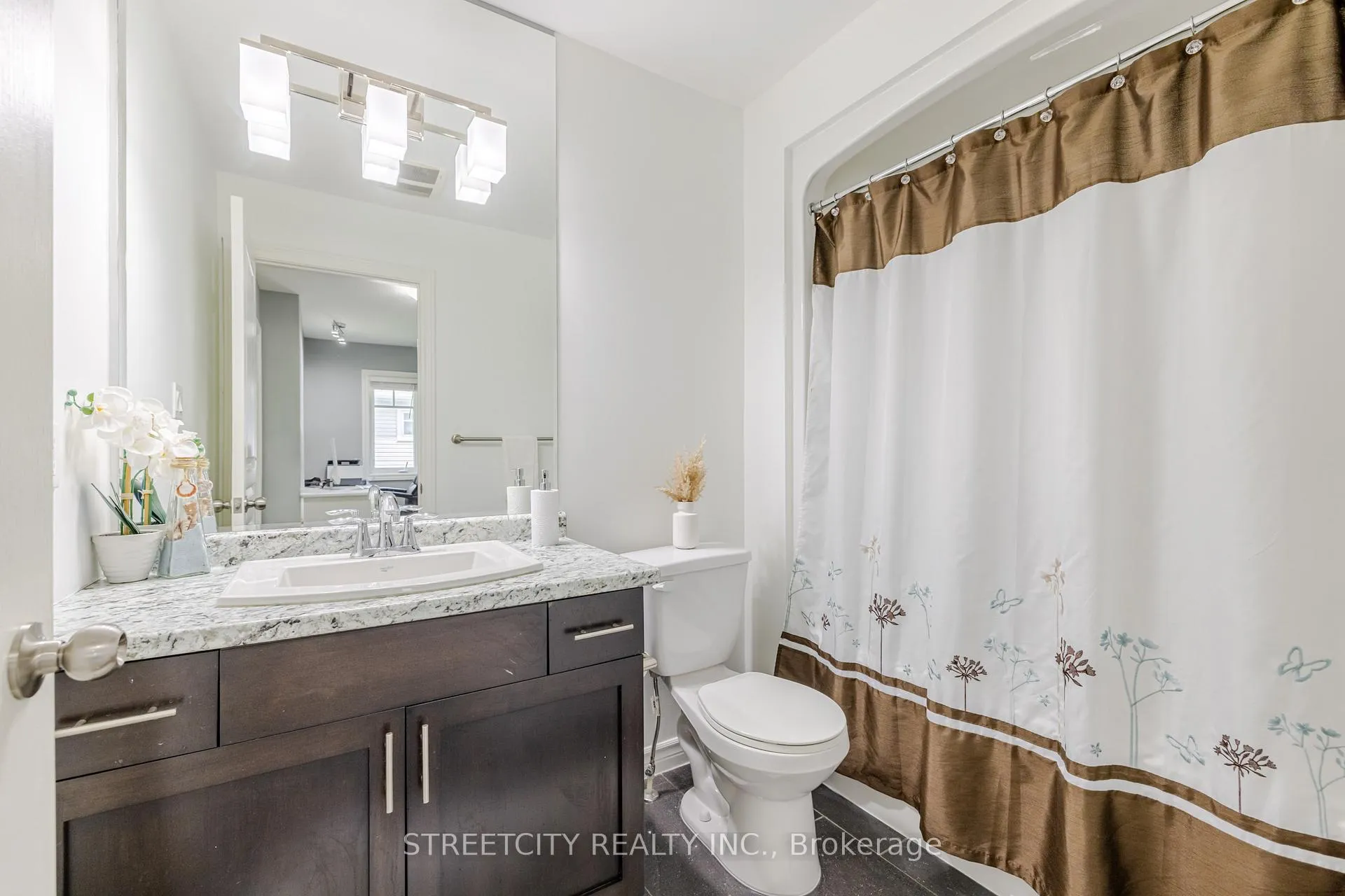 Photo 28 of Unit 99, 1924 Cedarhollow Boulevard, London, North D — HOMEH