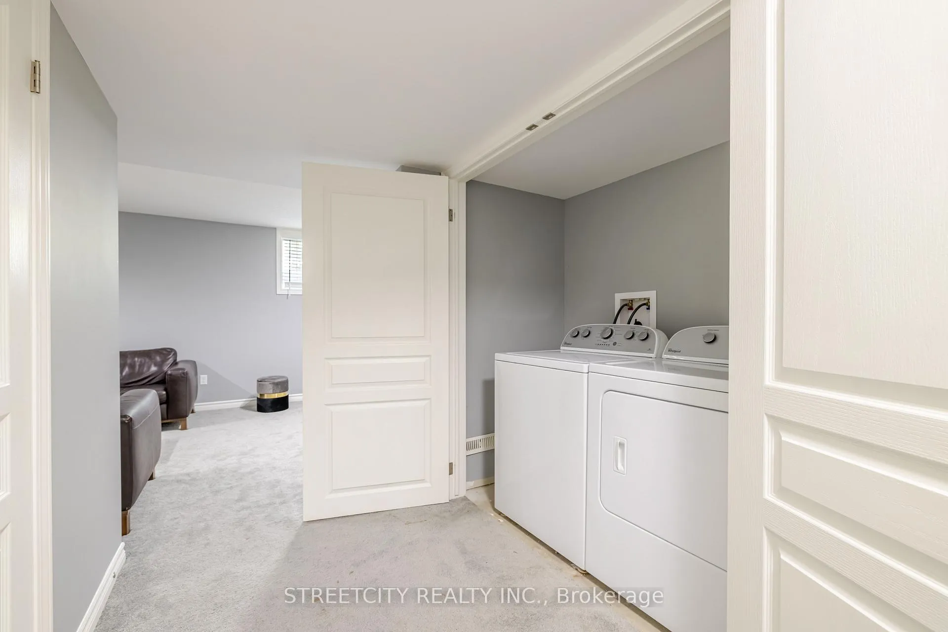 Photo 30 of Unit 99, 1924 Cedarhollow Boulevard, London, North D — HOMEH