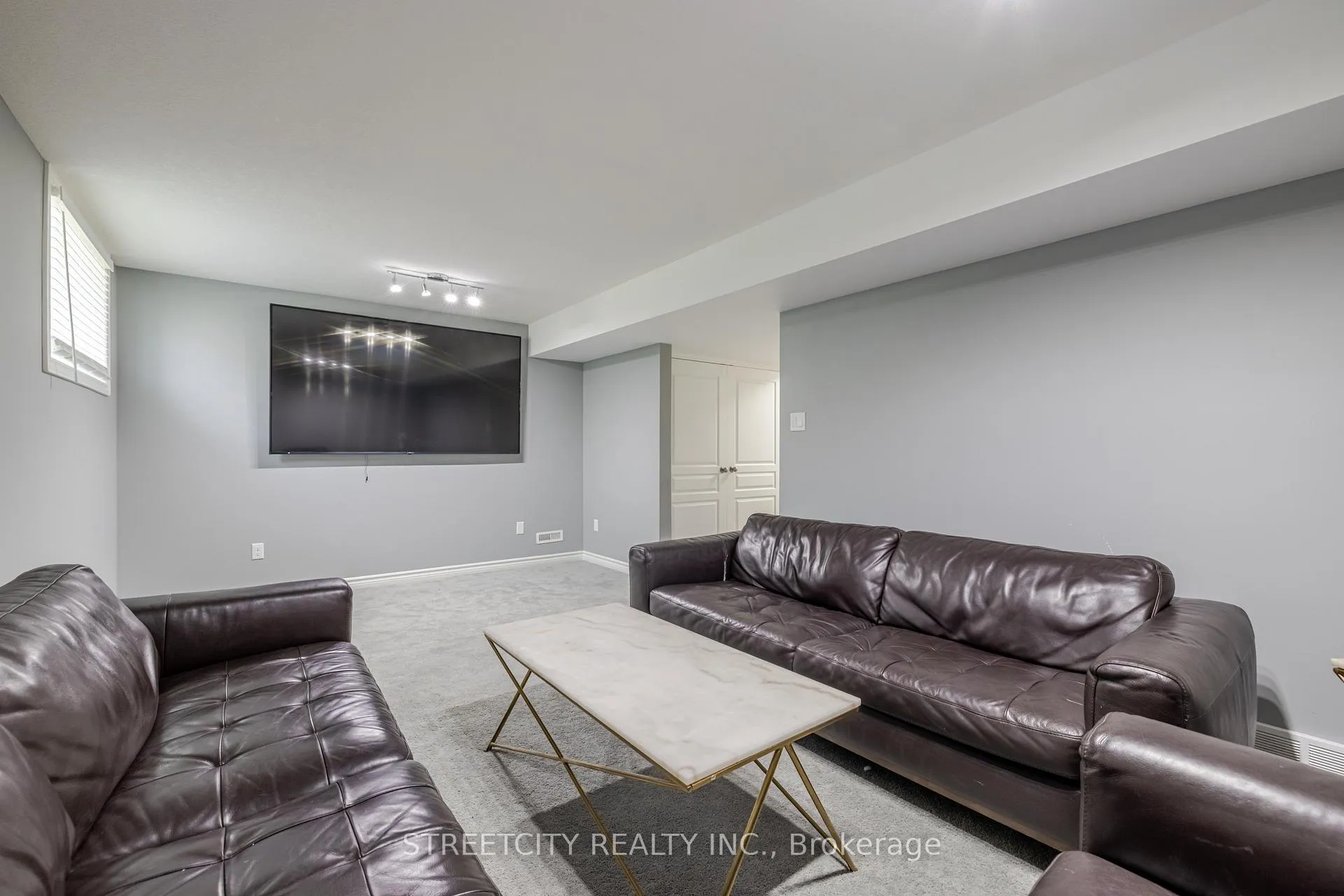 Photo 33 of Unit 99, 1924 Cedarhollow Boulevard, London, North D — HOMEH